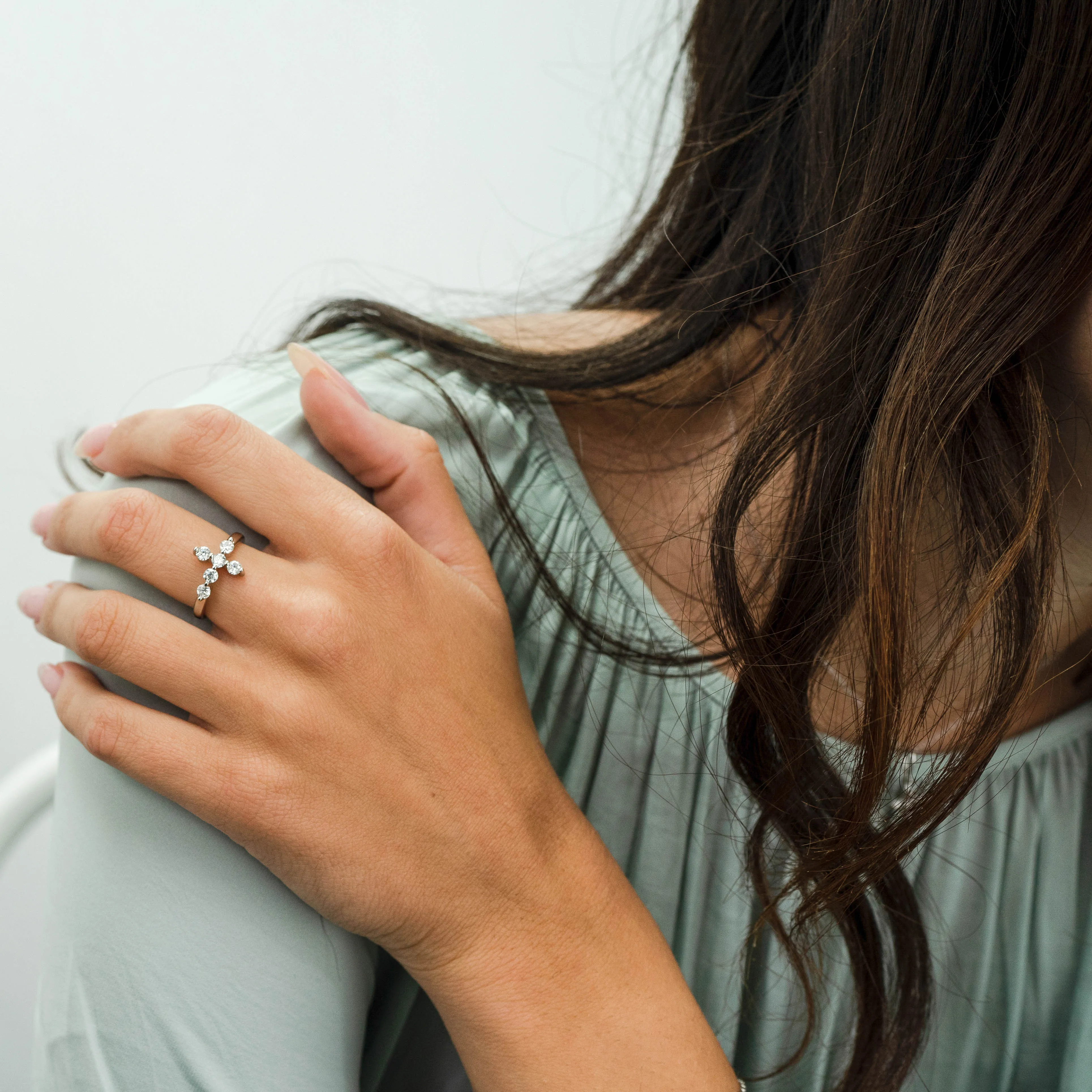 0.66 d.e.w cts Evangeline Moissanite Ring