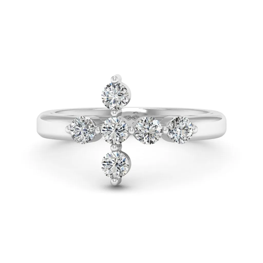 0.66 d.e.w cts Evangeline Moissanite Ring
