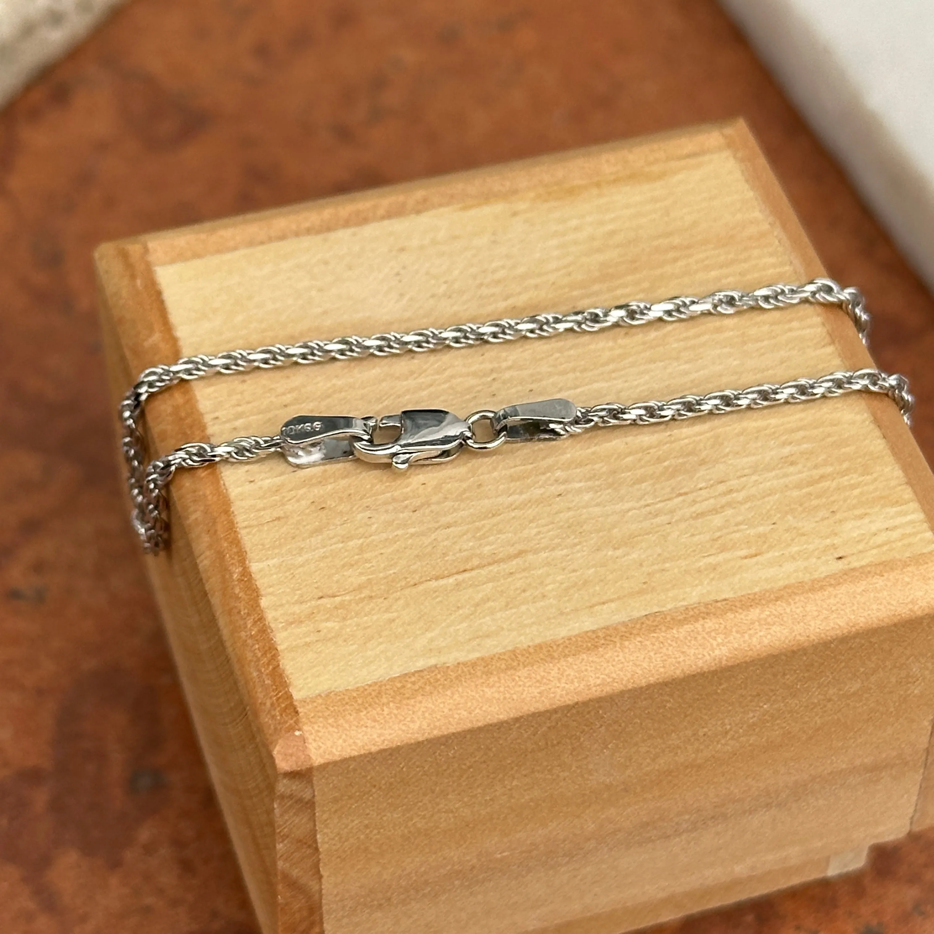 10KT White Gold 1.6mm Diamond-Cut Rope Chain Bracelet