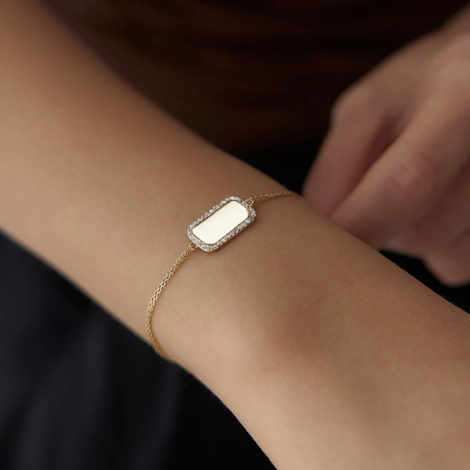 14k Gold Rectangular Plate Bracelet