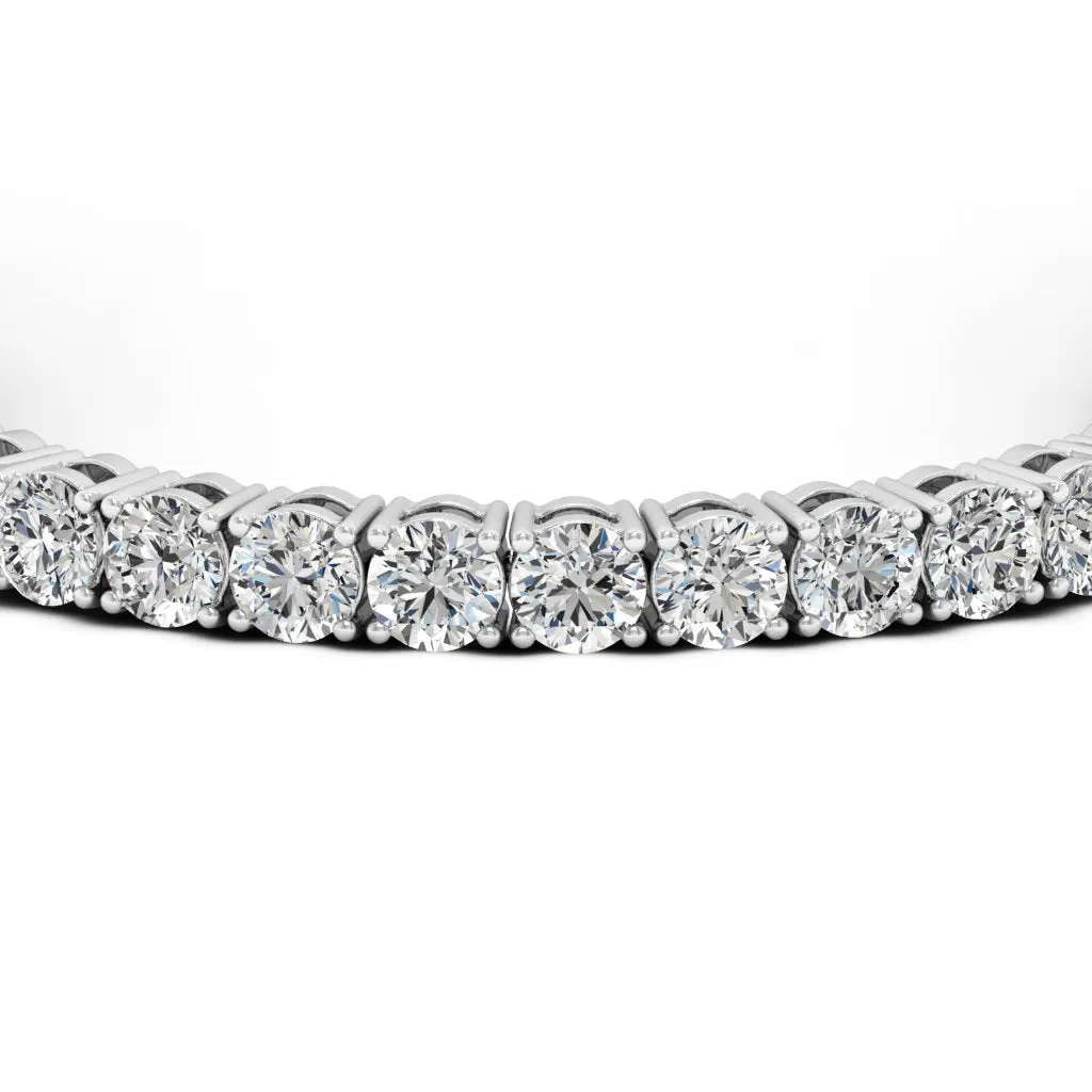 17.00 d.e.w cts Moissanite Bracelet