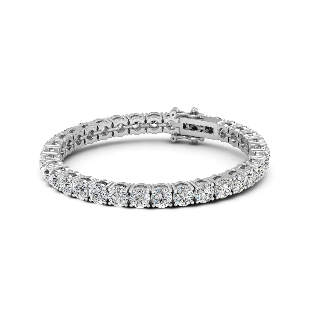 17.00 d.e.w cts Moissanite Bracelet