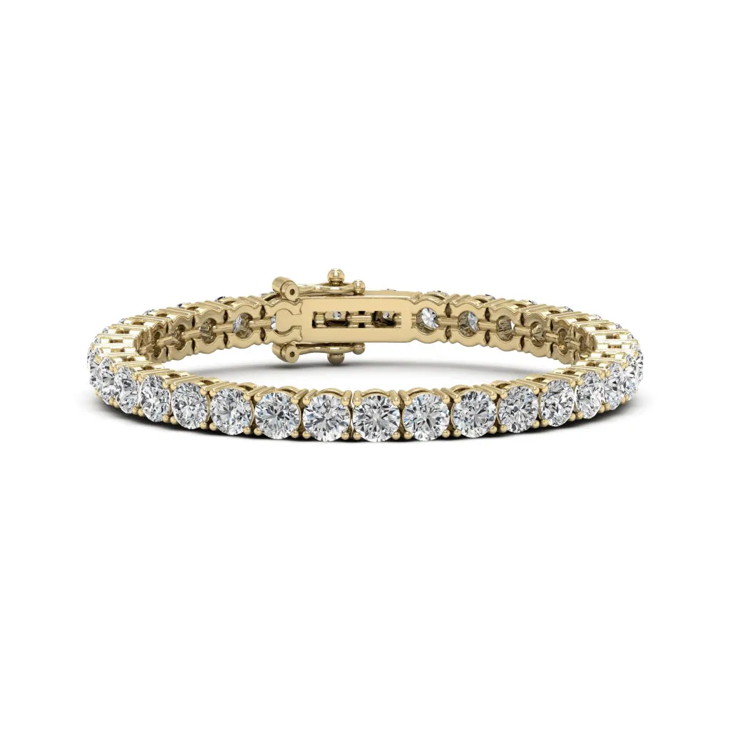 17.00 d.e.w cts Moissanite Bracelet