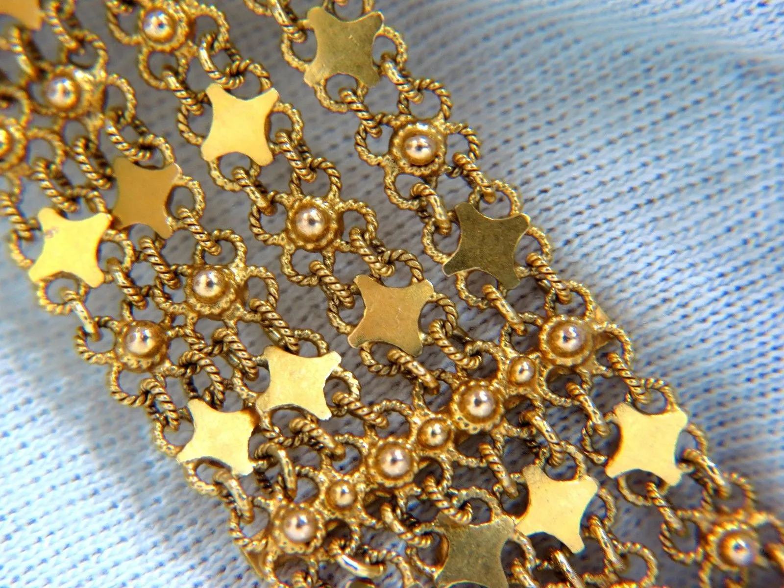 18kt. yellow gold vintage wide caliber bracelet mesh Hinged linked beads 7.50