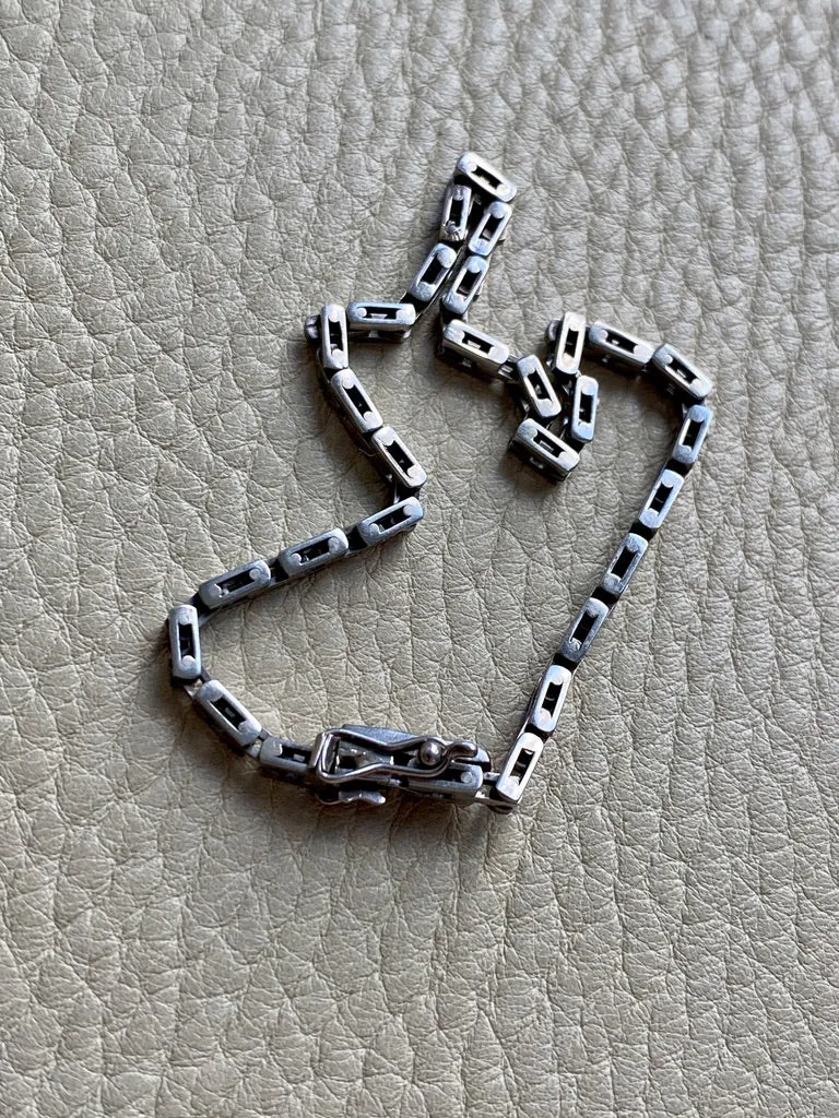 1950s 18k White Gold Vintage Slim Brick Link Bracelet - 7 inch length