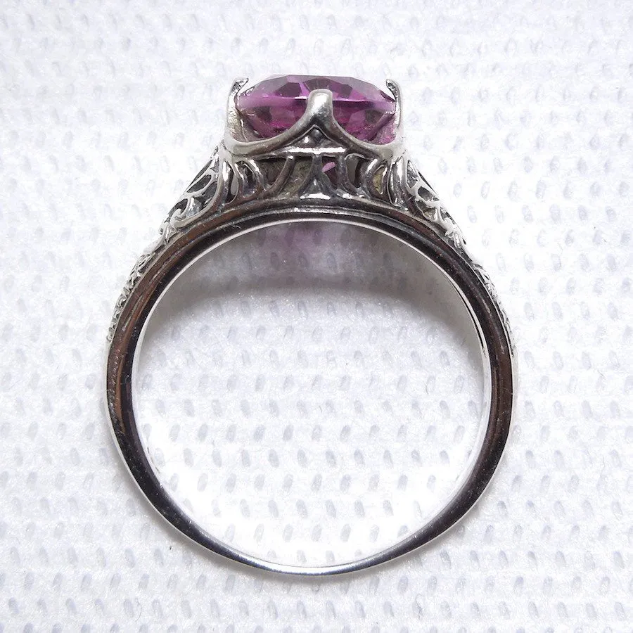 2 Carat Alexandrite Set in Art Deco Style Filigree Sterling Silver Ring