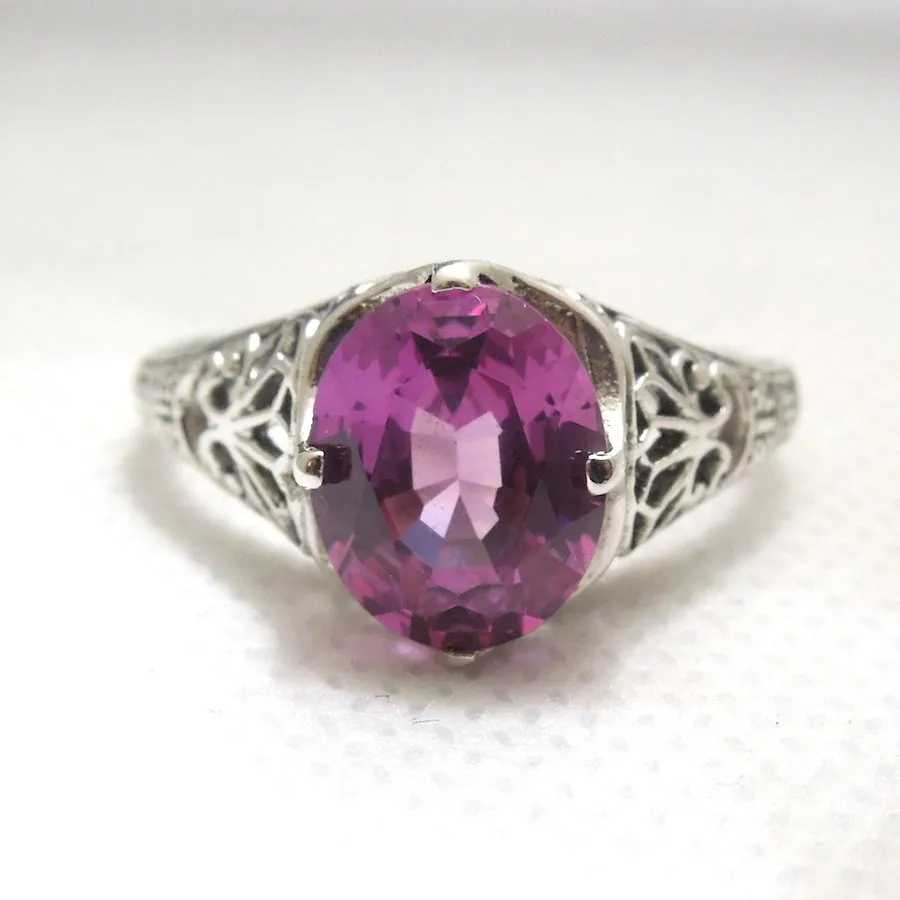 2 Carat Alexandrite Set in Art Deco Style Filigree Sterling Silver Ring