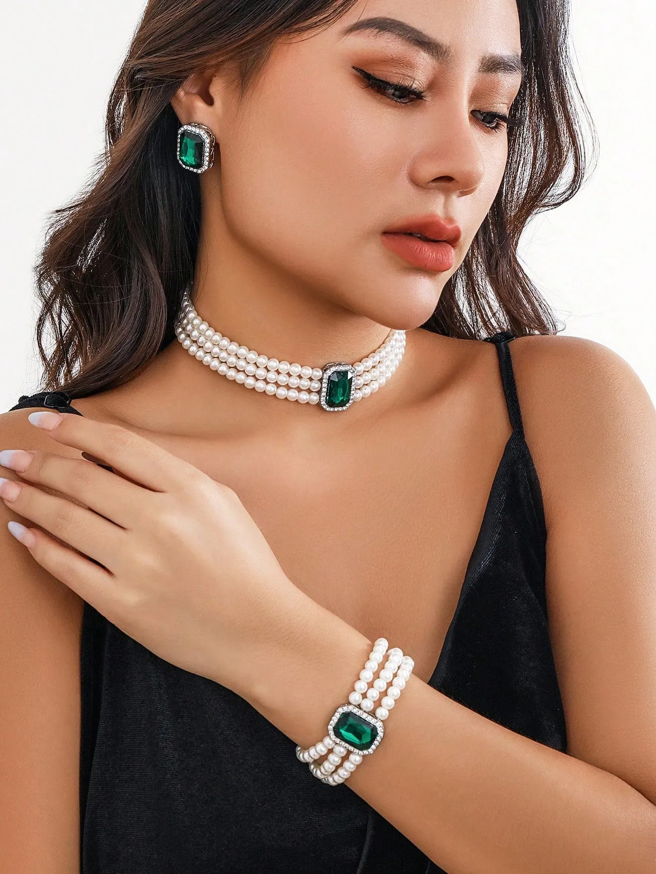 4pcs Rhinestone Inlaid Multilayer Pearl Beaded Necklace Set