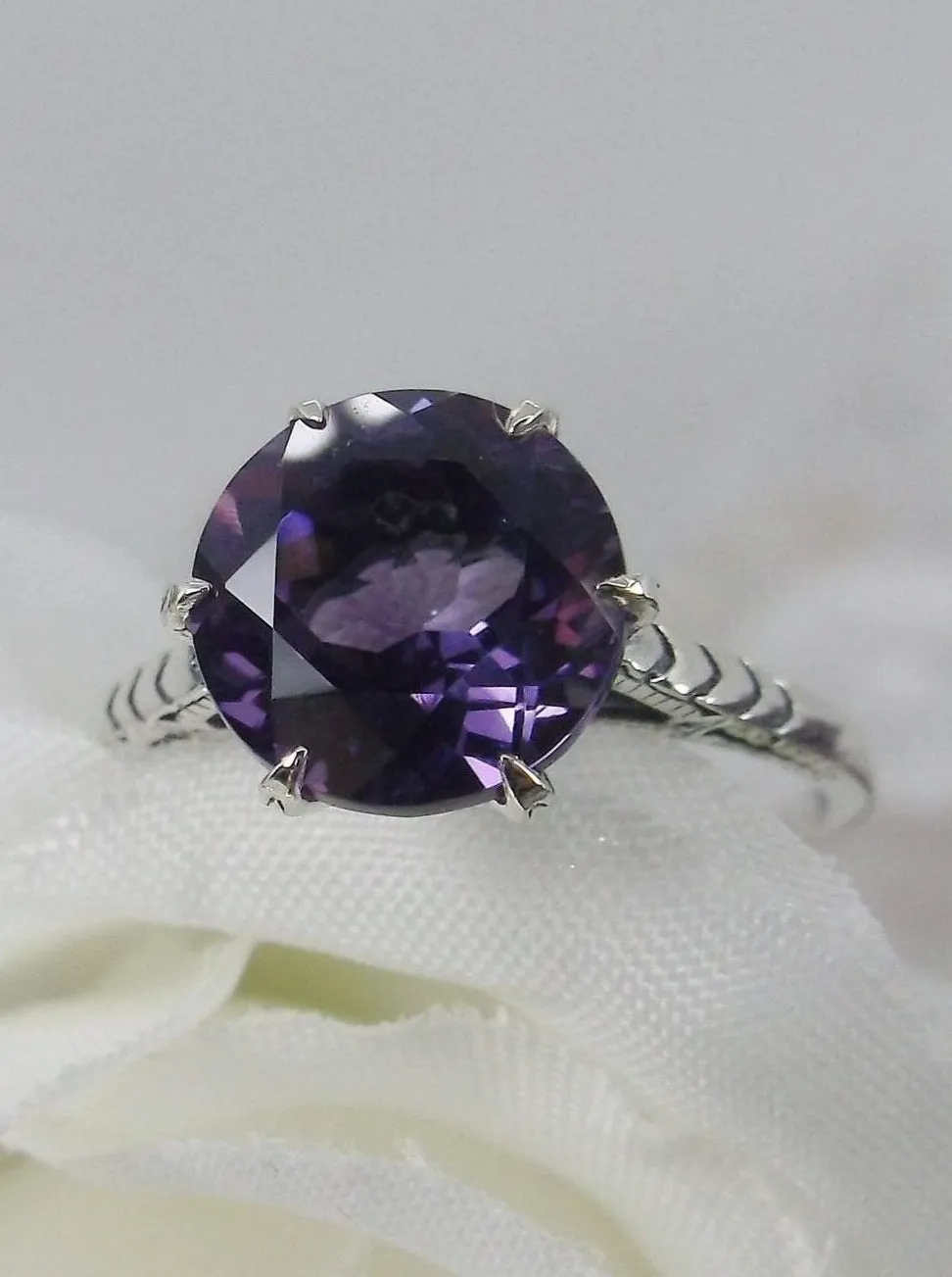 Amethyst Ring, Natural Gemstone Solitaire, Classic Victorian Jewelry #D37z