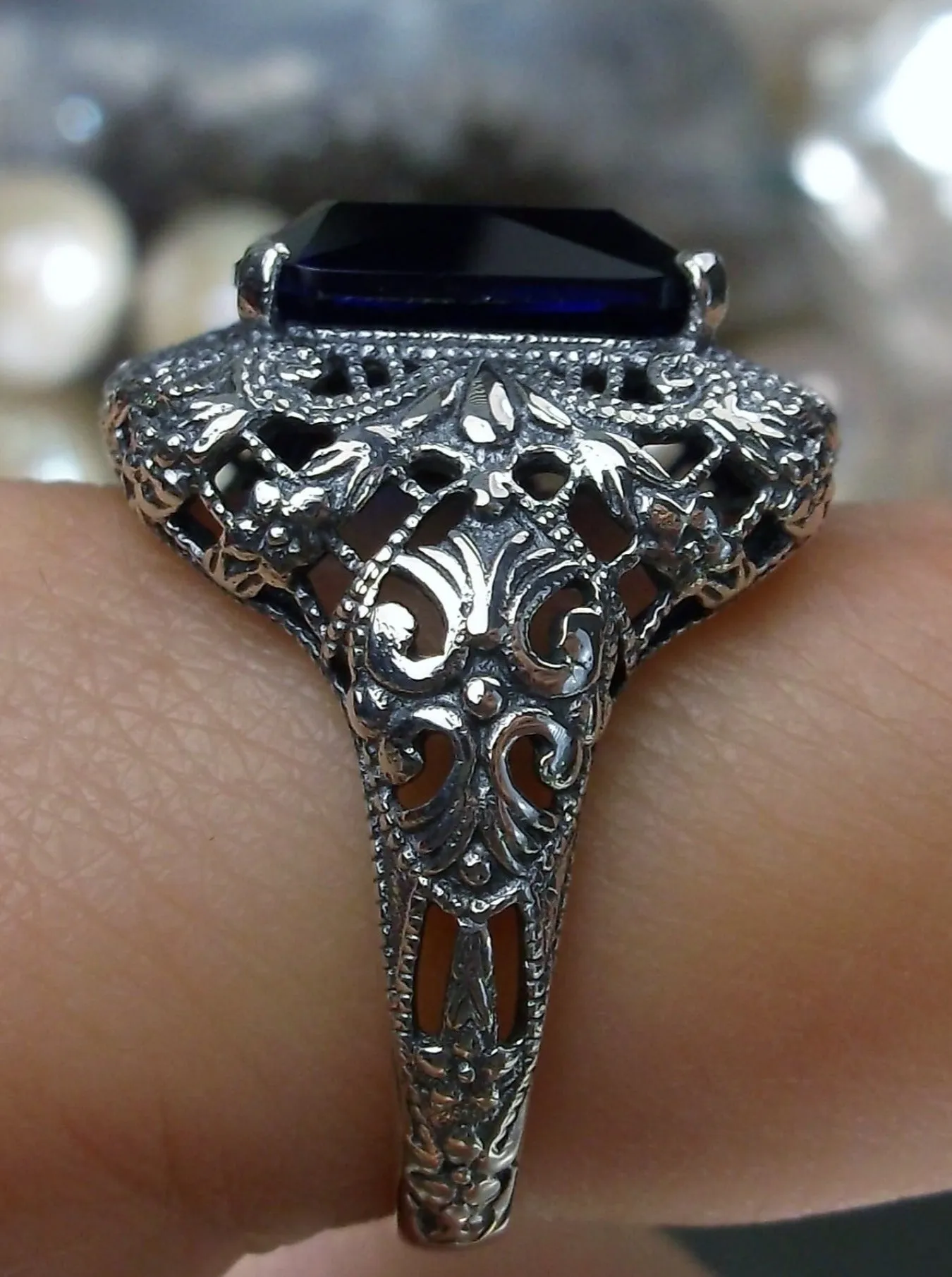 Blue Sapphire Ring, Intricate Victorian Jewelry #D149