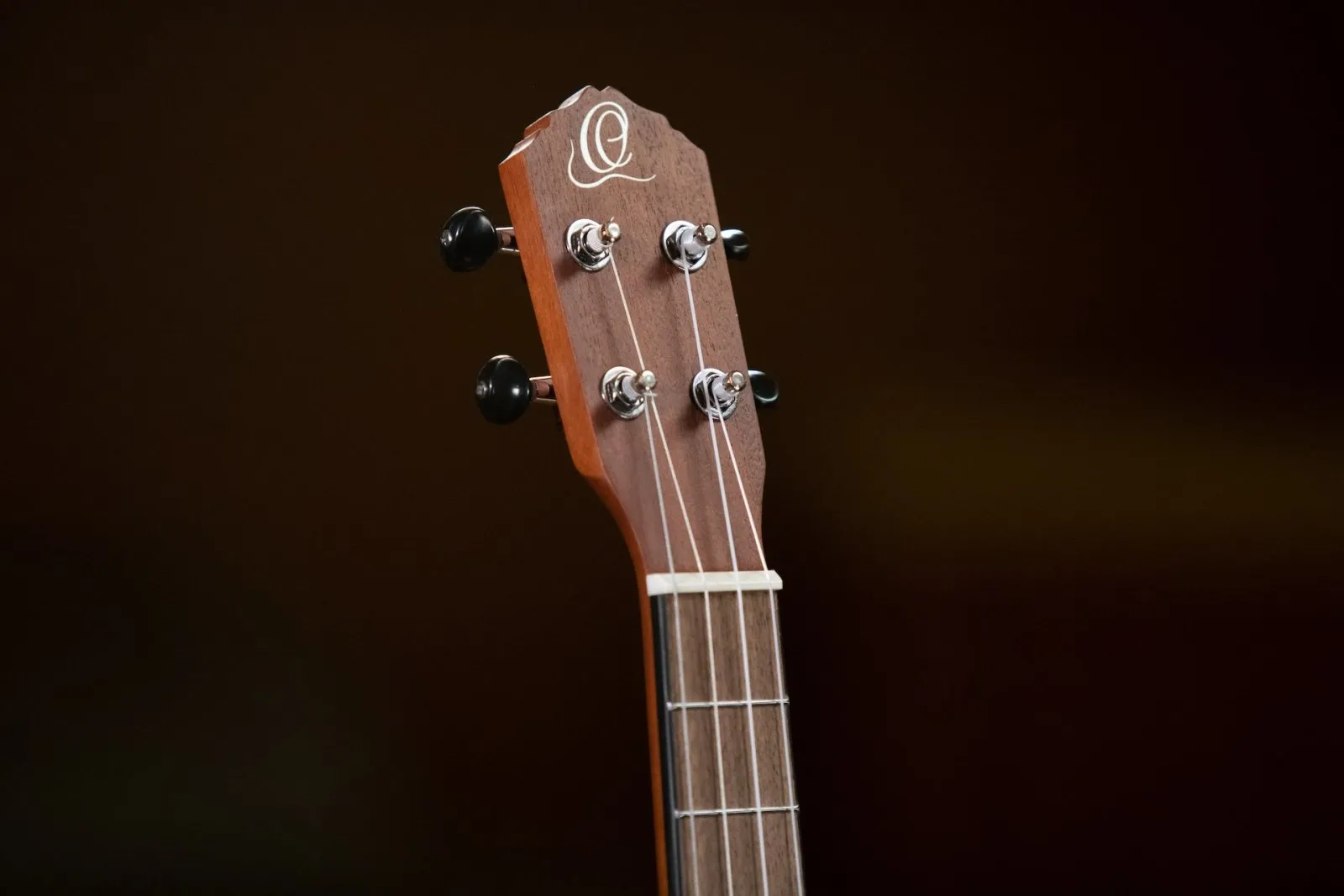 Bonfire Series Baritone Ukulele Spruce / Sapele Natural Acoustic / Electric