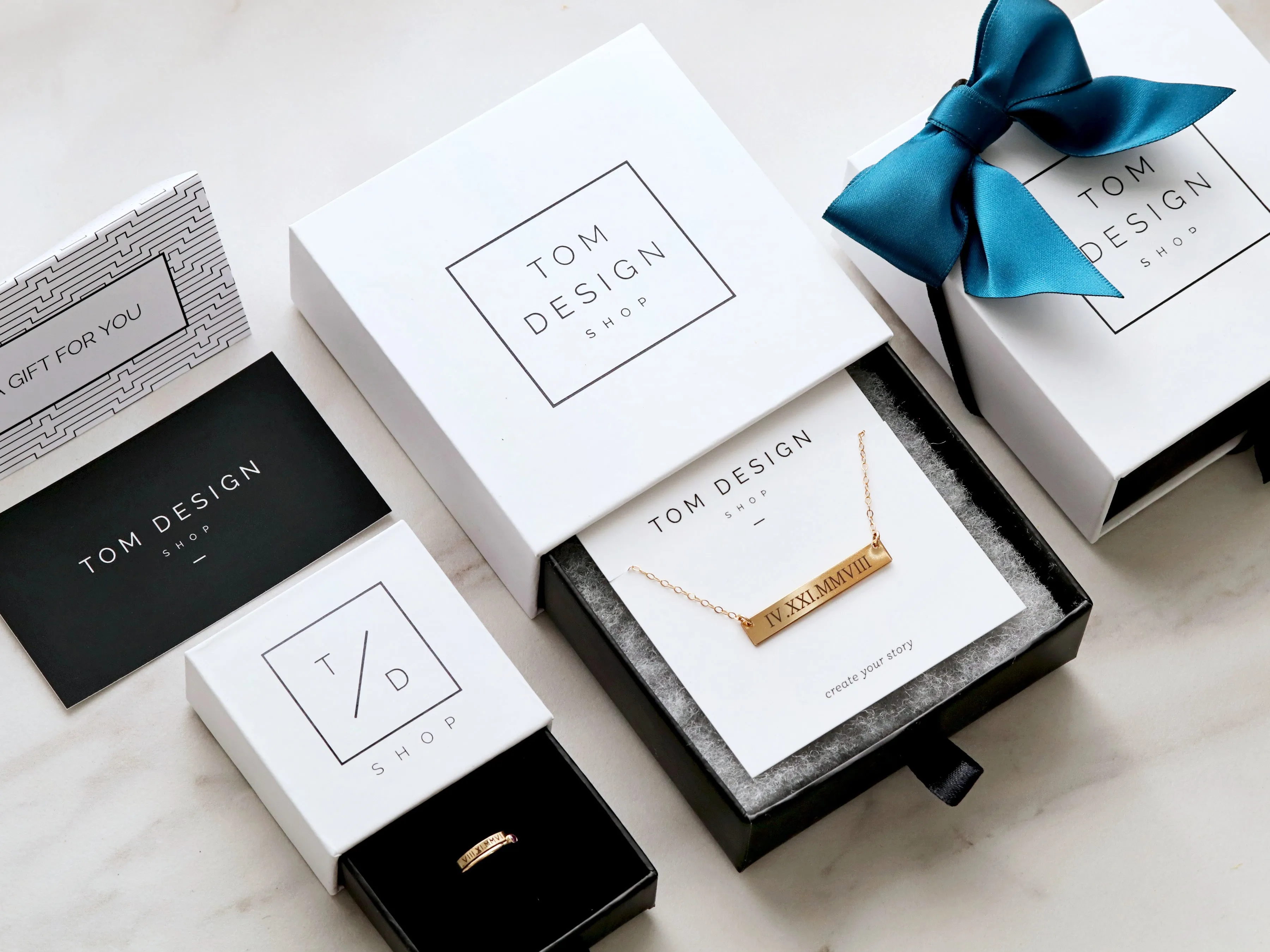 Children's Engraved Bracelet | Thin Bar