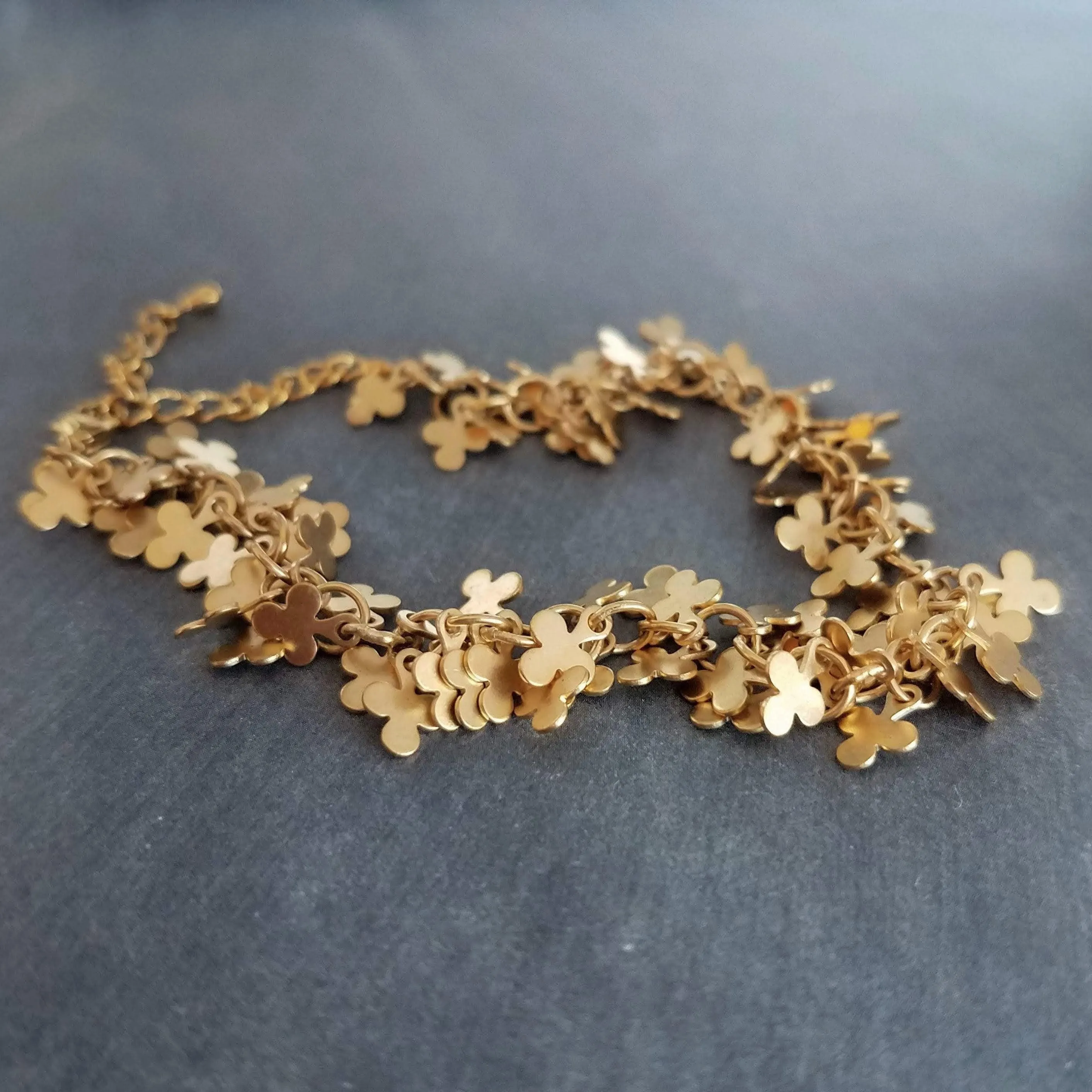 Clover Bracelet, gold cluster bracelet, gold clover chain, lucky charm bracelet, fringe bracelet, good luck bracelet, St Patricks Day bracelet