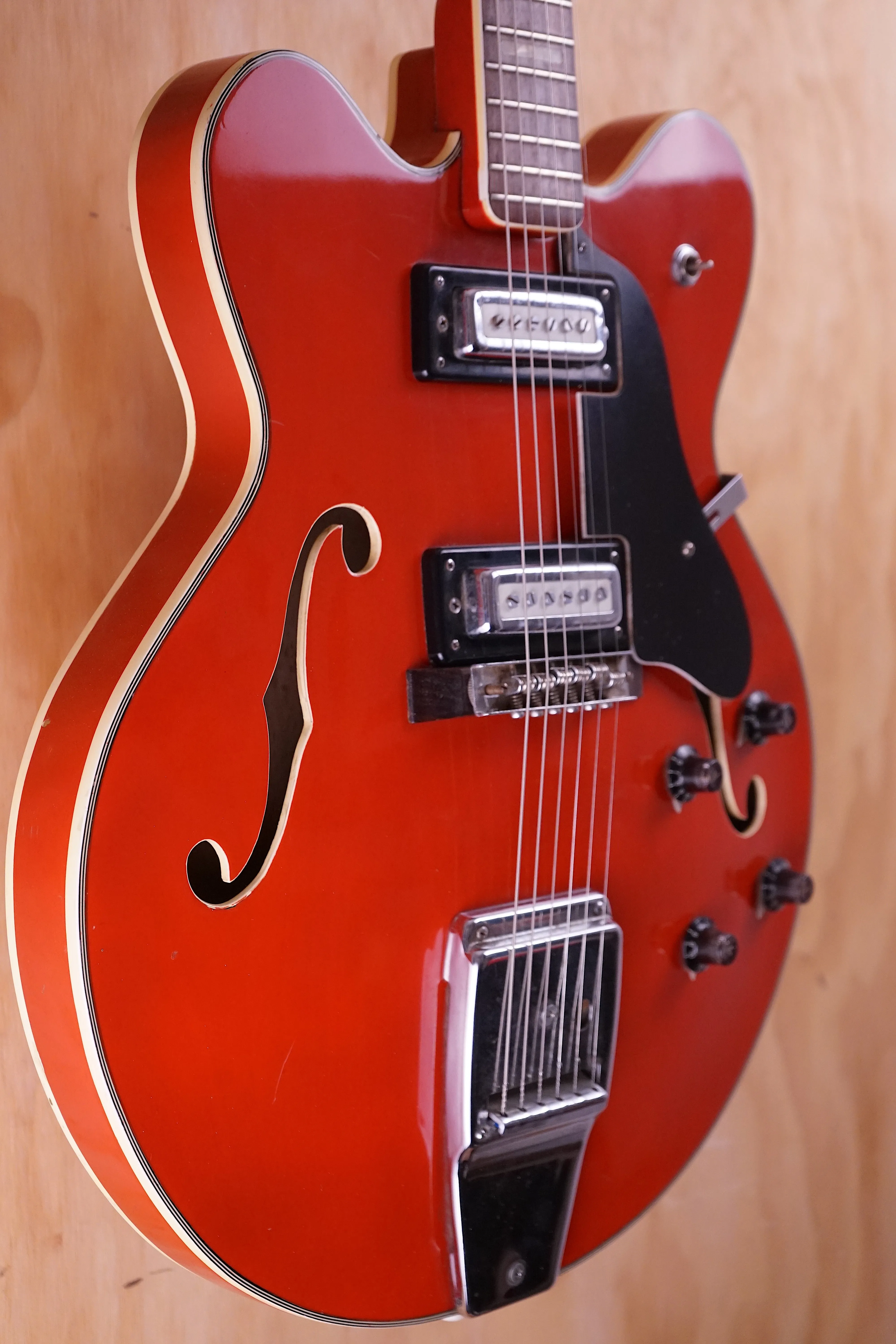 Columbus Semi-Hollow Electric Guitar, USED COMM