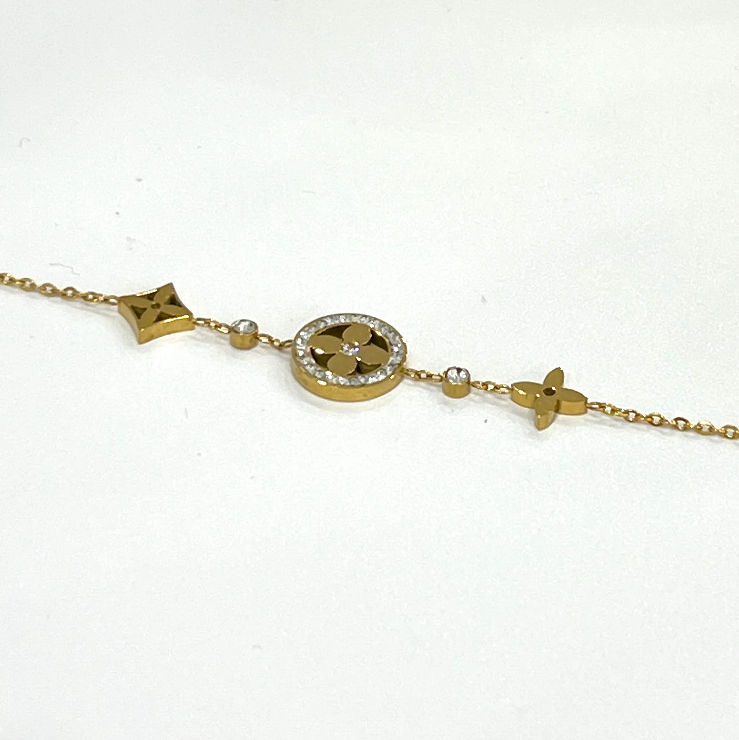 CZ Design Clover Chain Bracelet - Gold