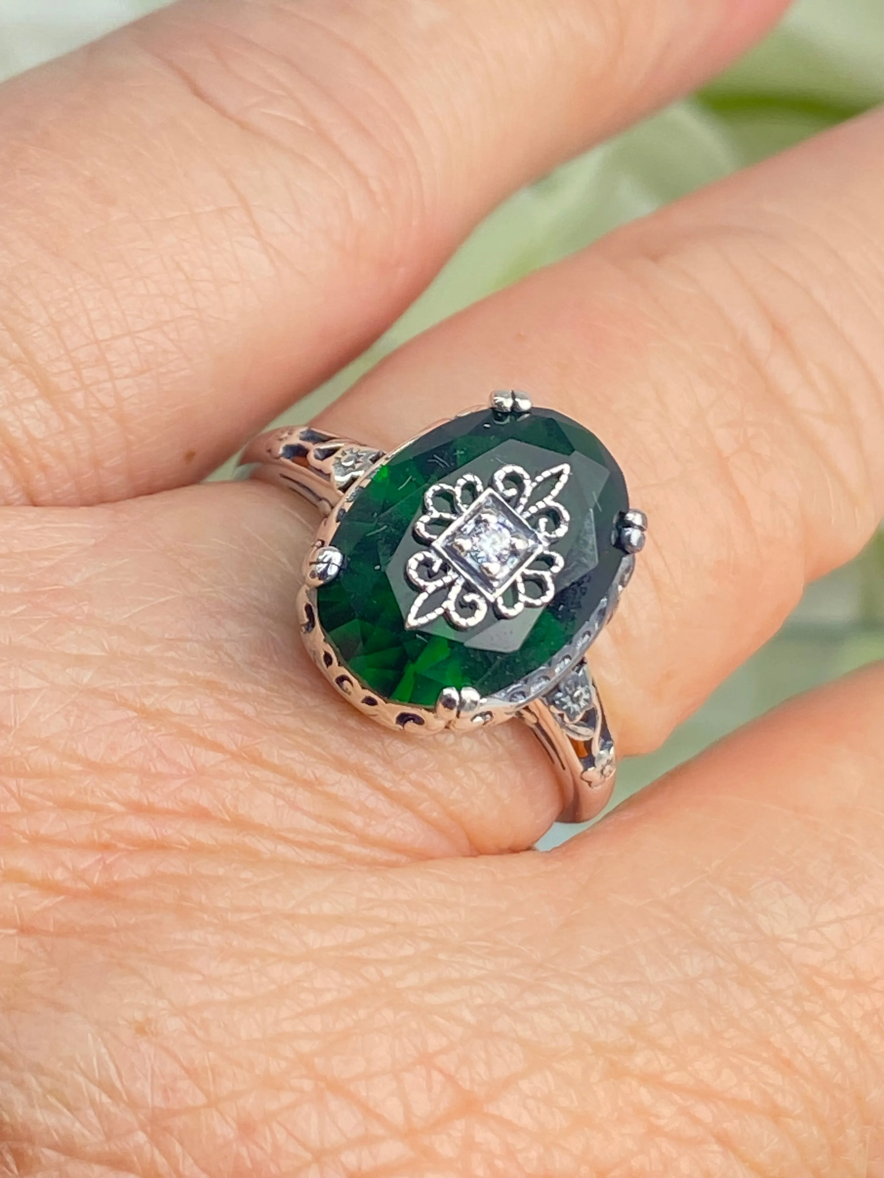 Emerald Green Ring, Size 7, Sterling Silver Embellishment, Edwardian Jewelry #D70e - Ready to Ship