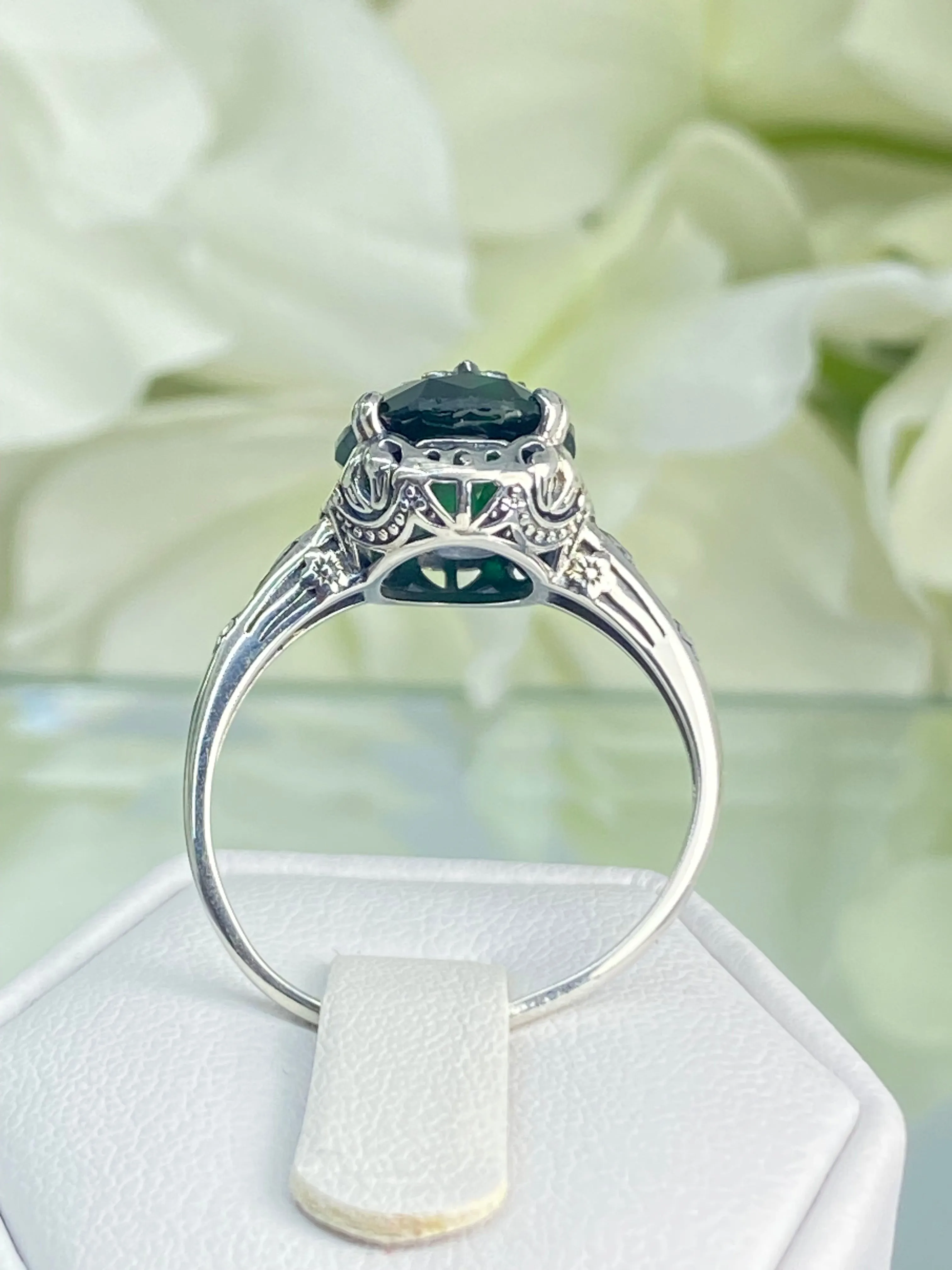 Emerald Green Ring, Size 7, Sterling Silver Embellishment, Edwardian Jewelry #D70e - Ready to Ship