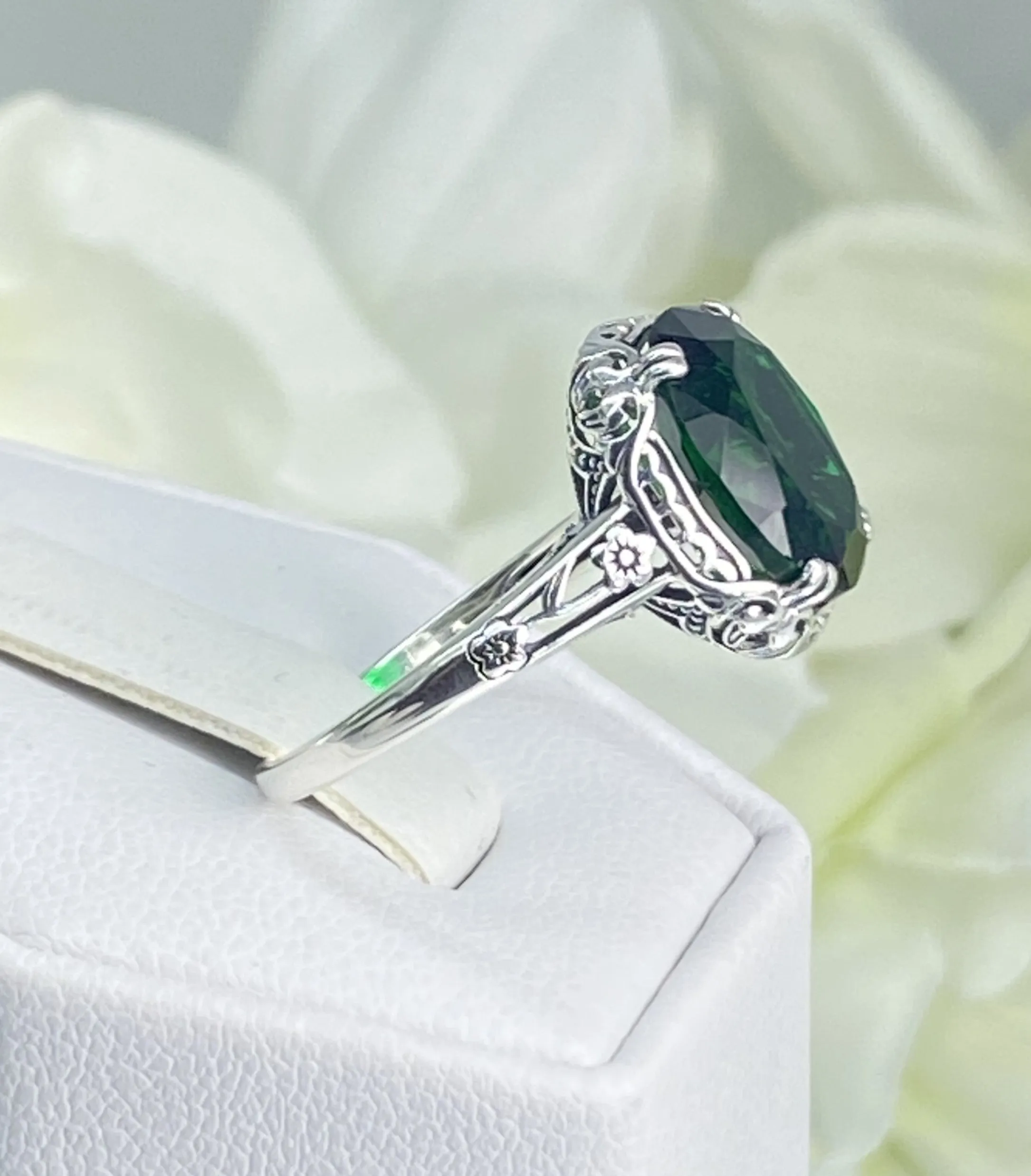 Emerald Ring, Edwardian Antique Reproduction Jewelry #D70z