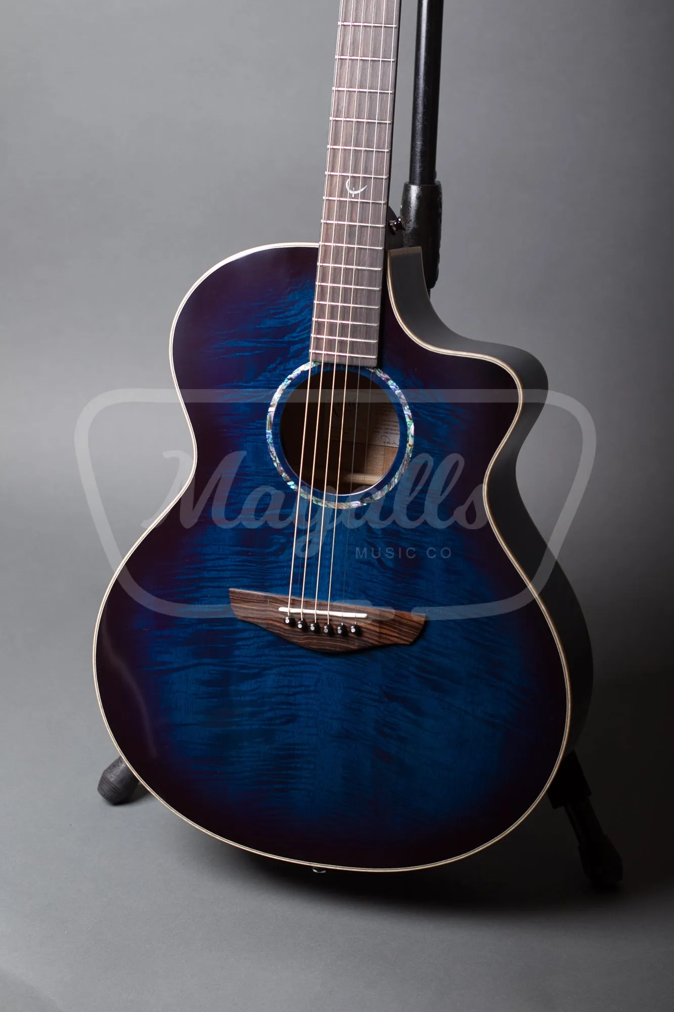 Faith Blue Moon Neptune Electro Acoustic Guitar Cutaway