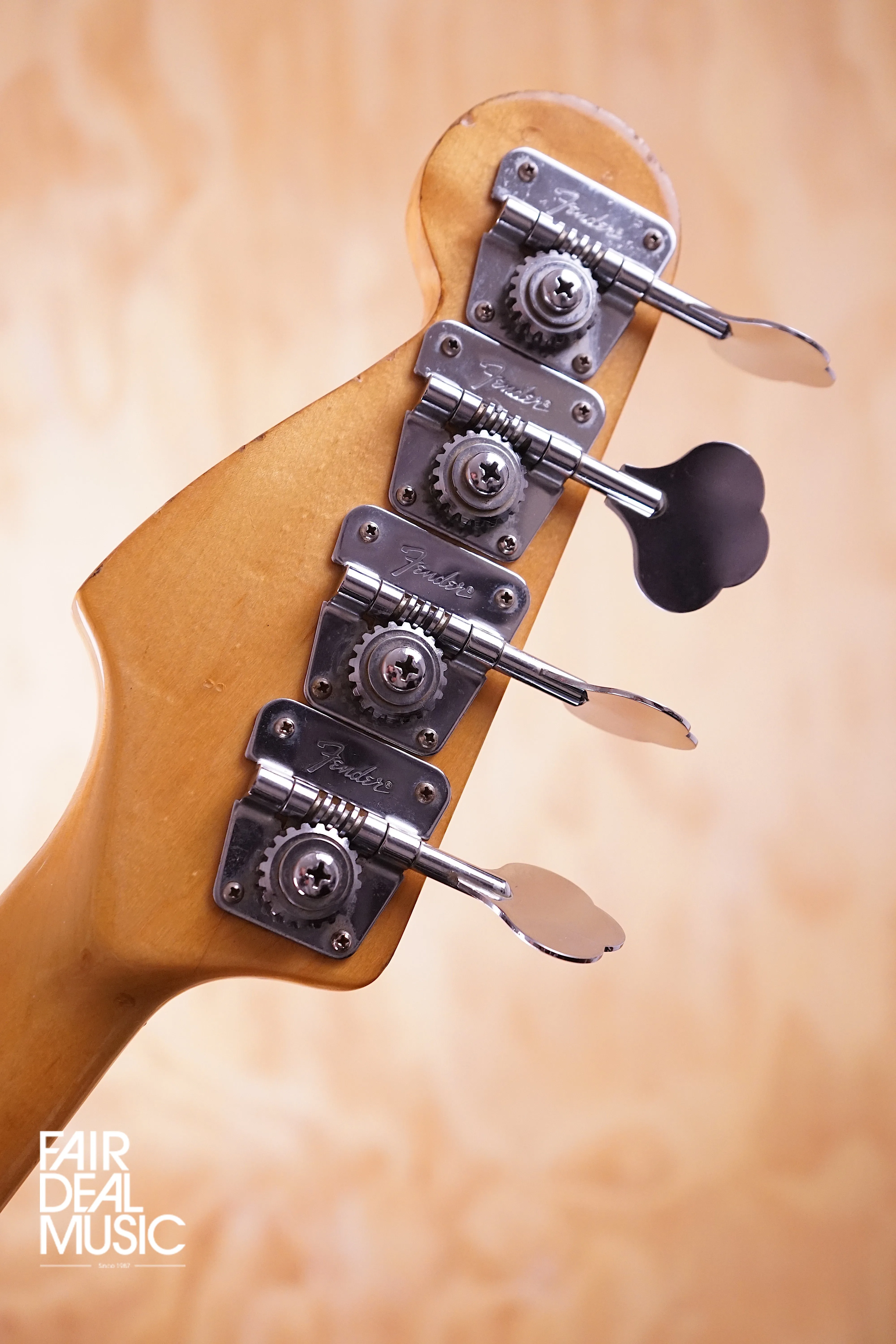 Fender 1975 Precision Bass in Mocha, USED