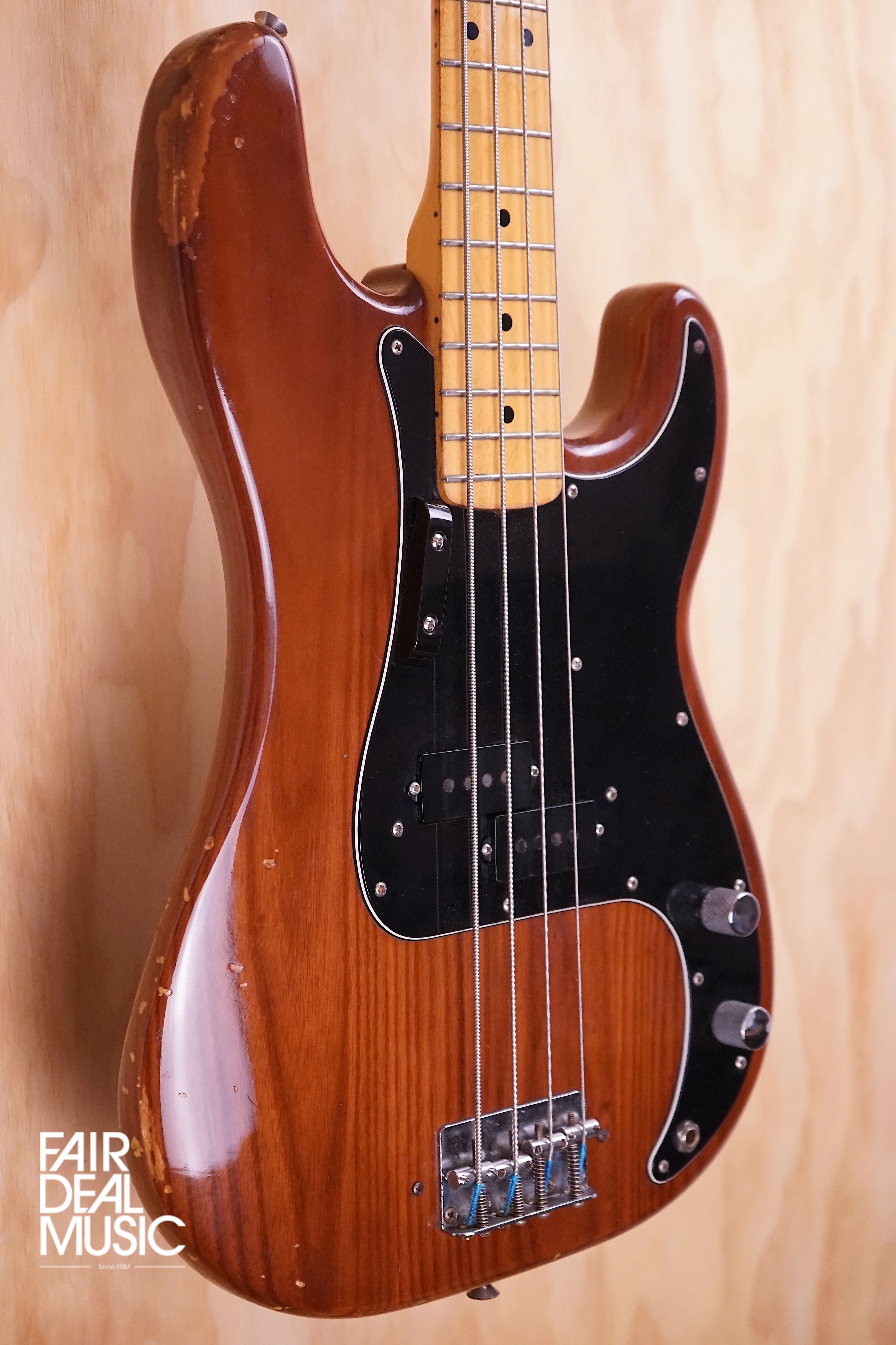 Fender 1975 Precision Bass in Mocha, USED