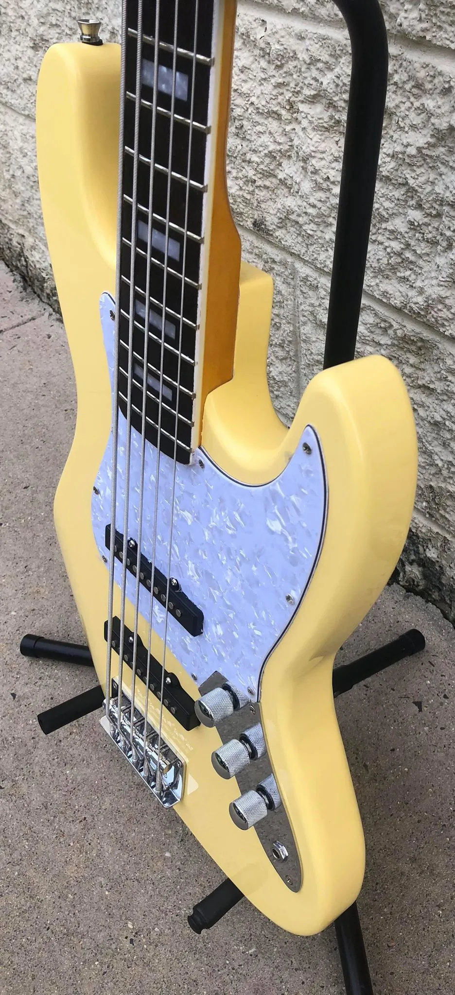 GAMMA [SOLD] Custom J518-02, 5 String Beta Model, Mello Yellow