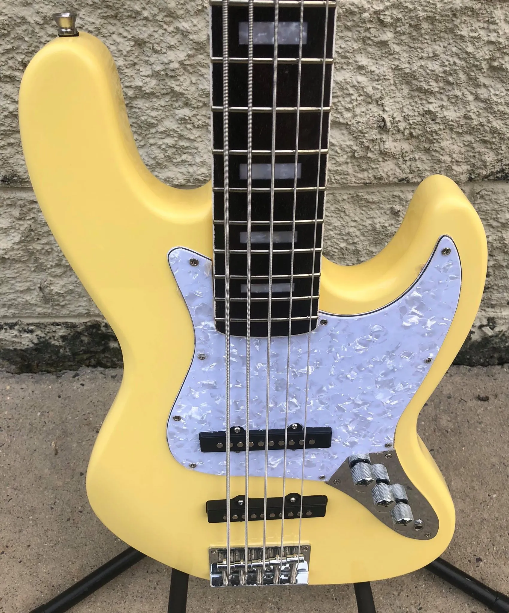 GAMMA [SOLD] Custom J518-02, 5 String Beta Model, Mello Yellow