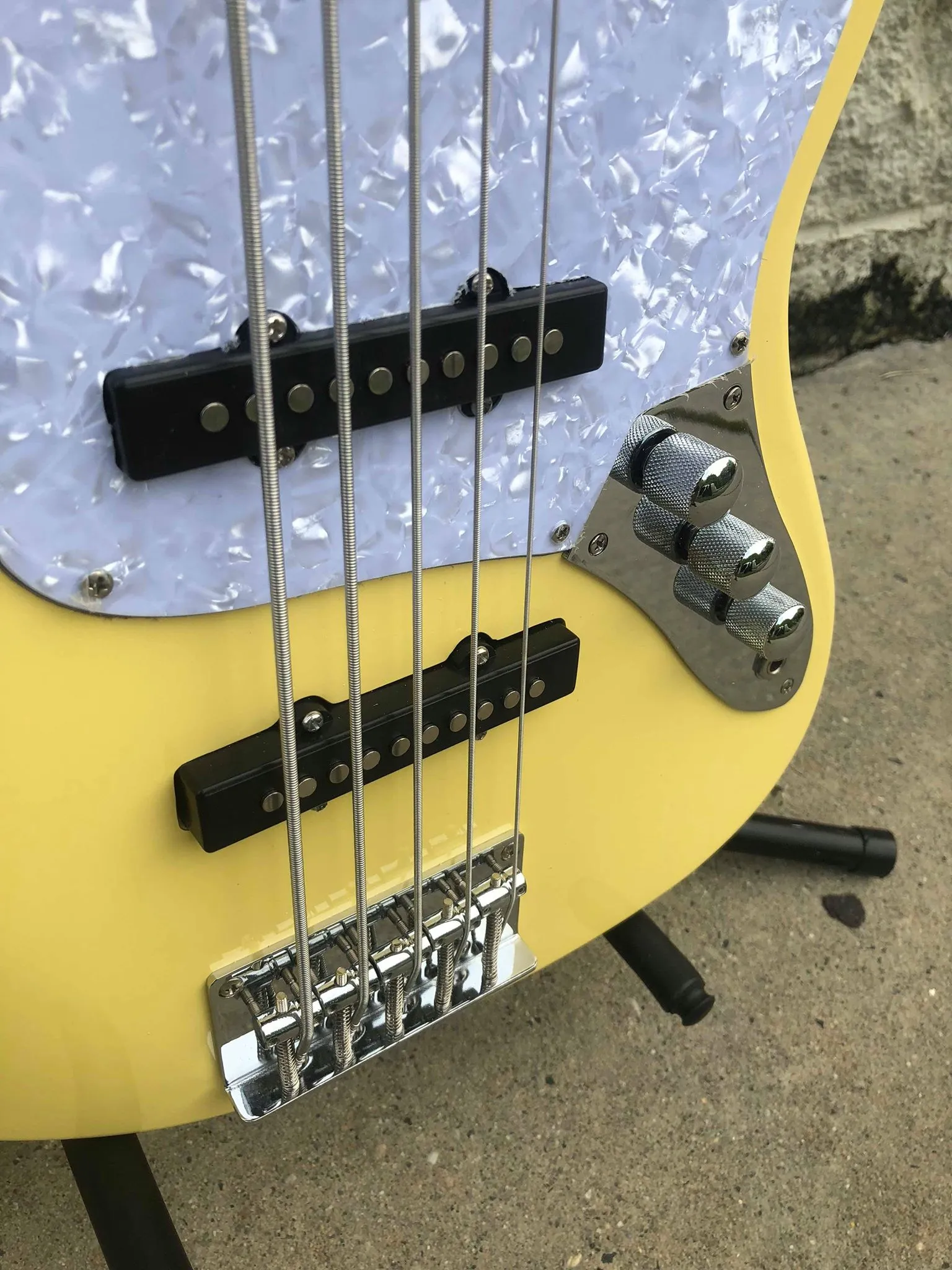 GAMMA [SOLD] Custom J518-02, 5 String Beta Model, Mello Yellow