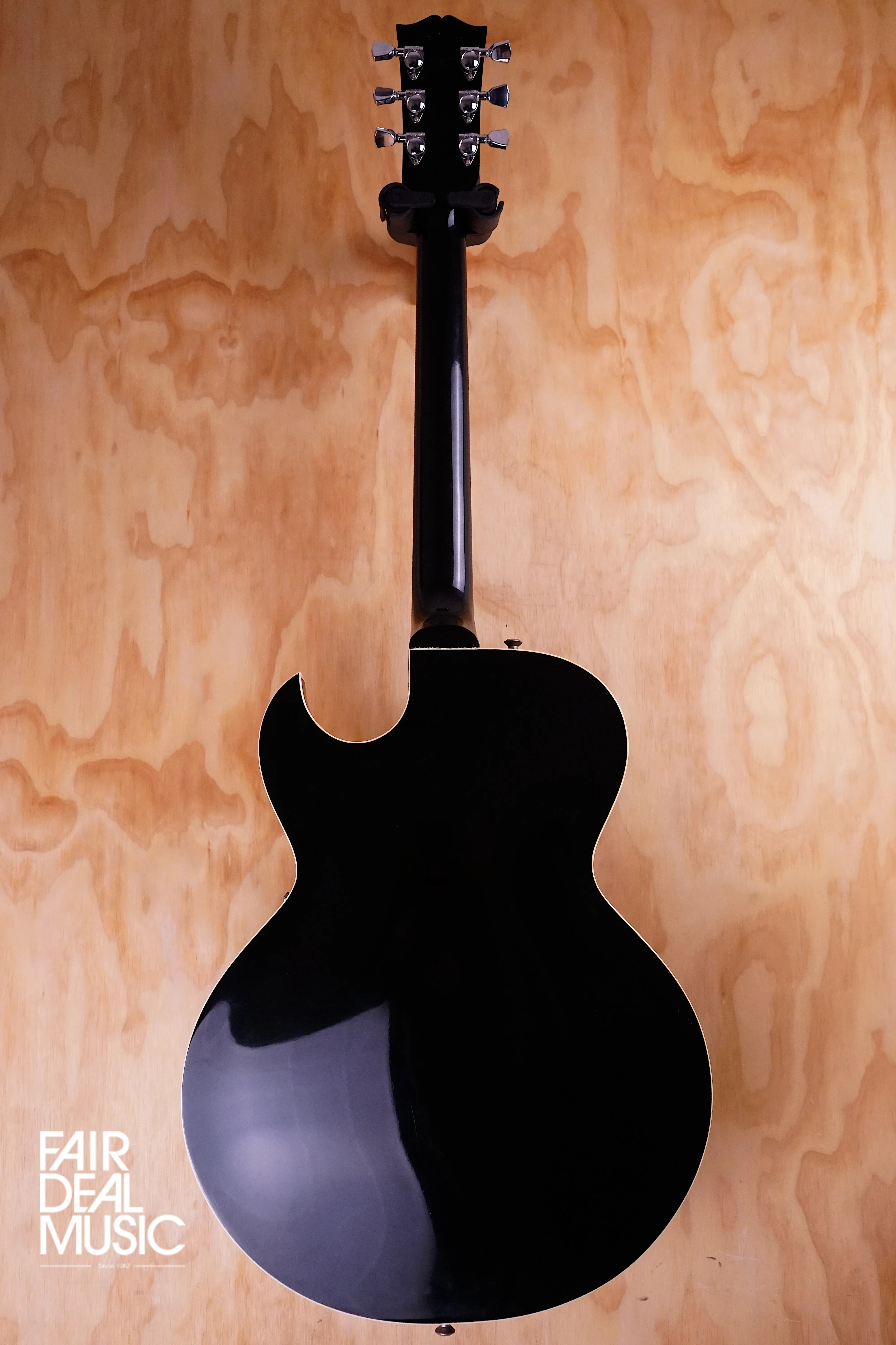 Gibson ES-135 in Ebony, USED