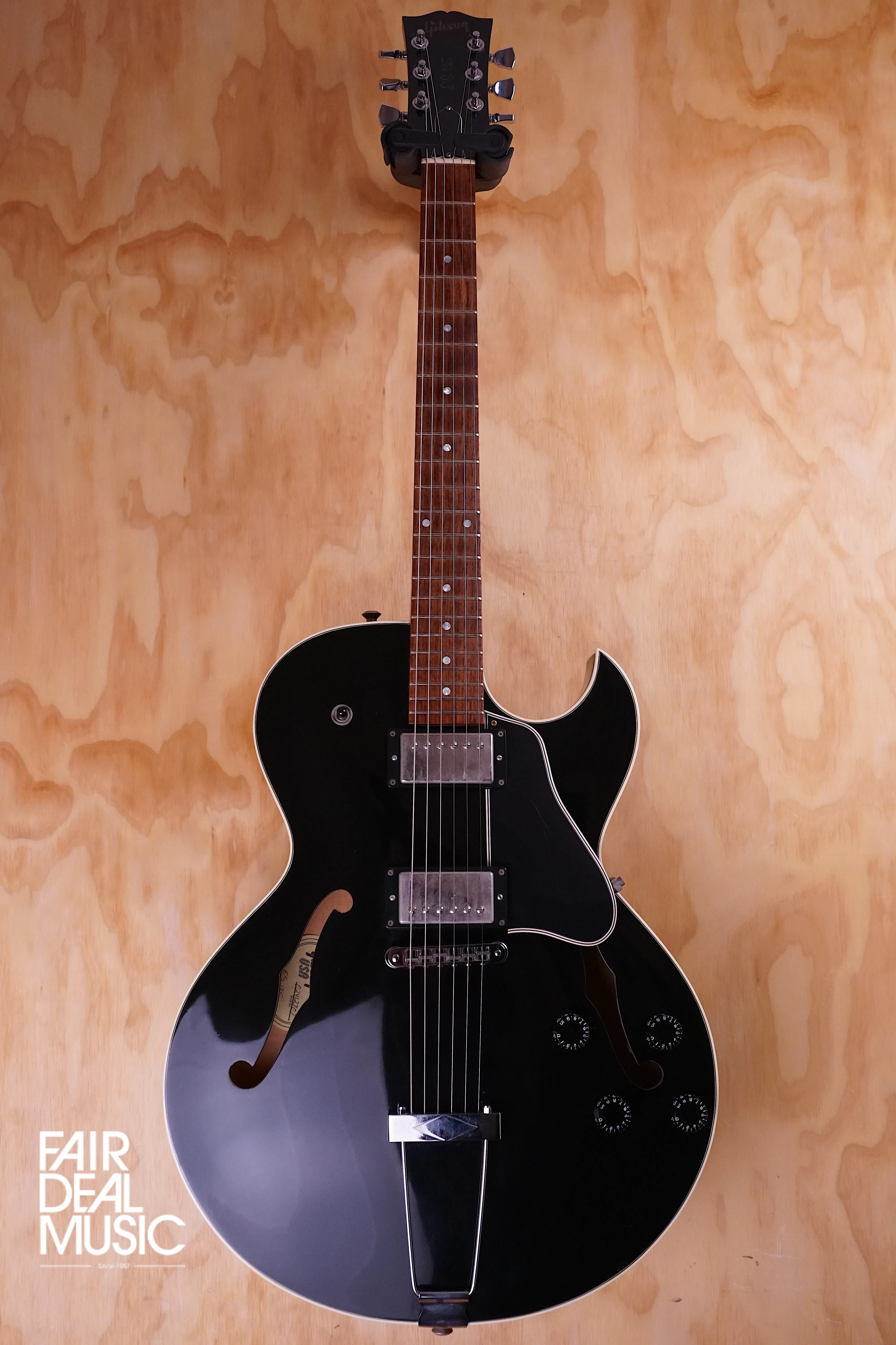 Gibson ES-135 in Ebony, USED