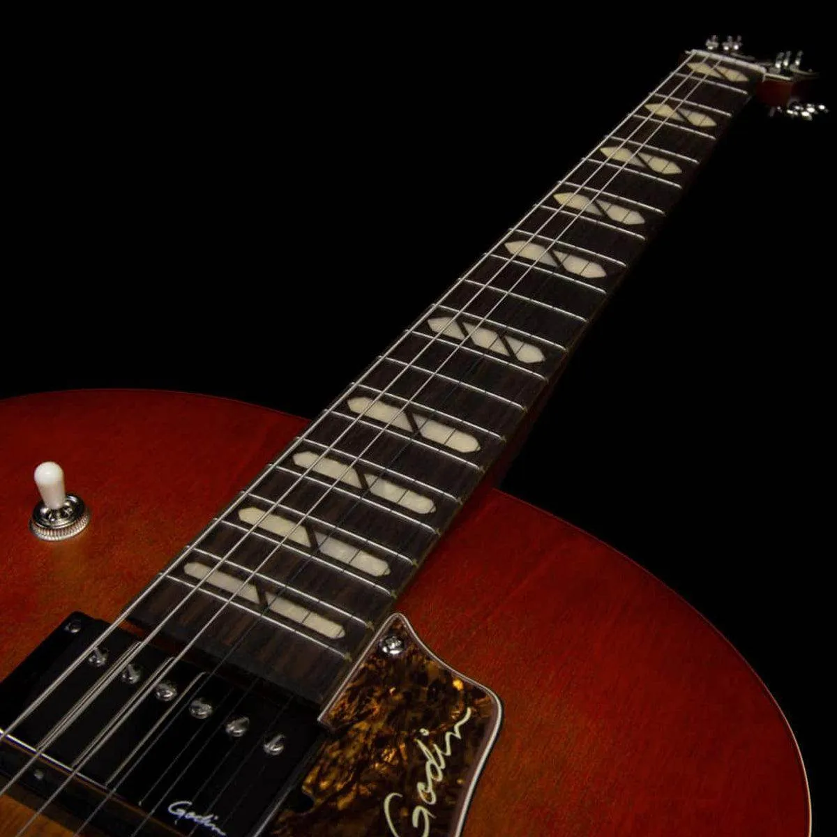 Godin 5th Avenue Jumbo Semi-Acoustic Guitar ~ Memphis Sun