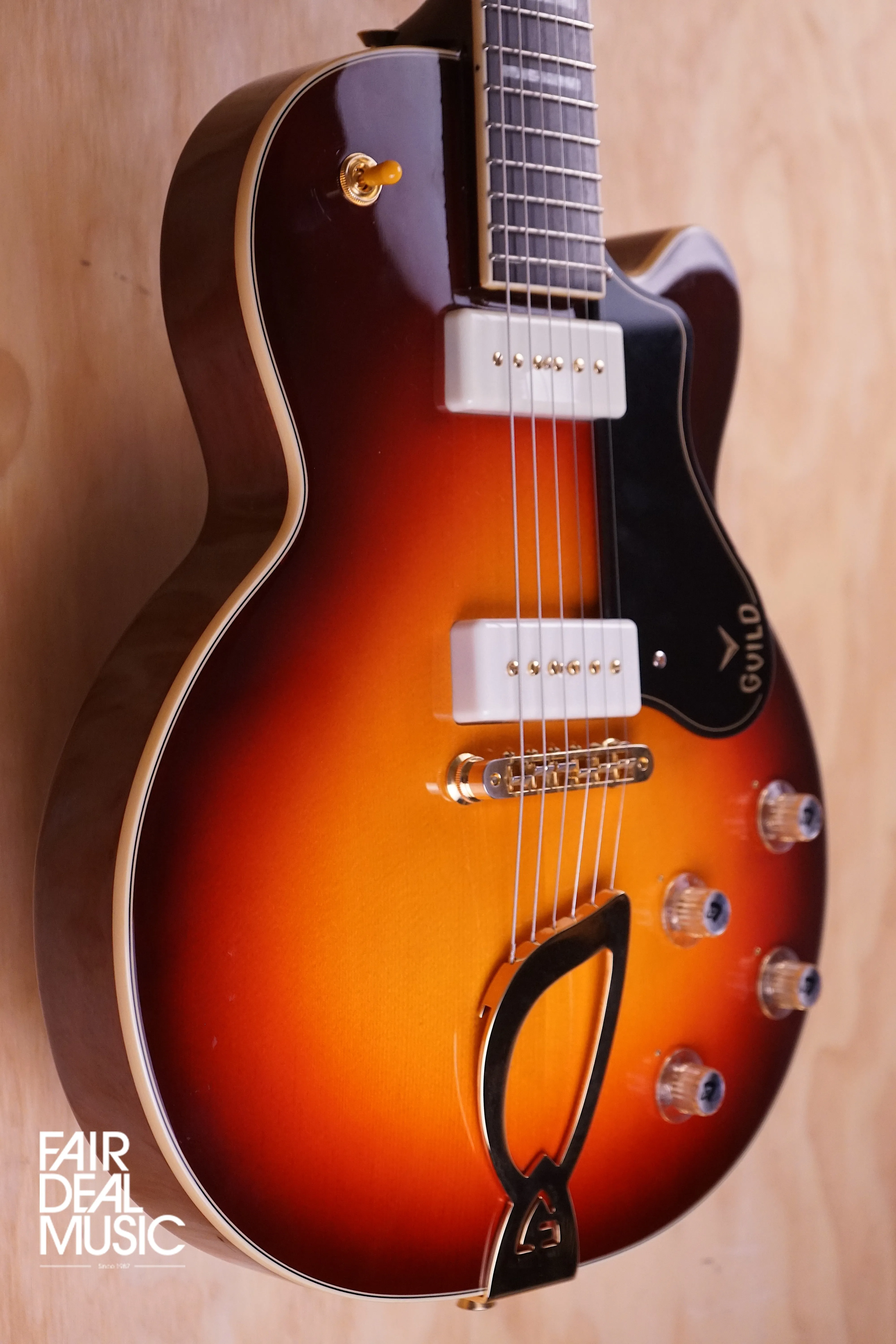 Guild M-75 Aristocrat in Antique Burst, USED