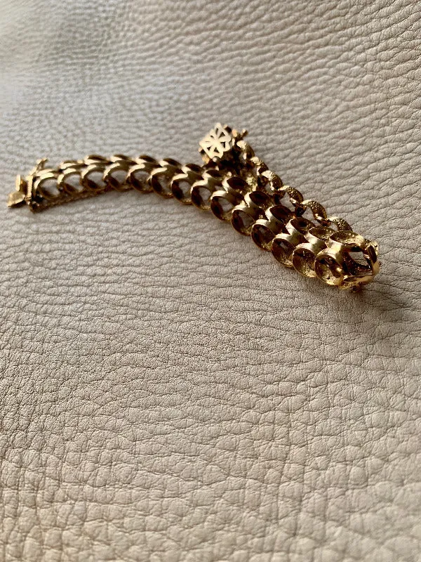 Incredible vintage fancy link 18k solid gold bracelet - size 7 inch