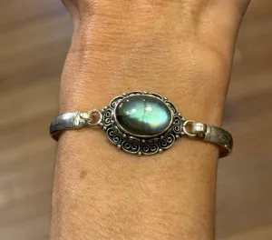 Iridescent Labradorite Bracelet