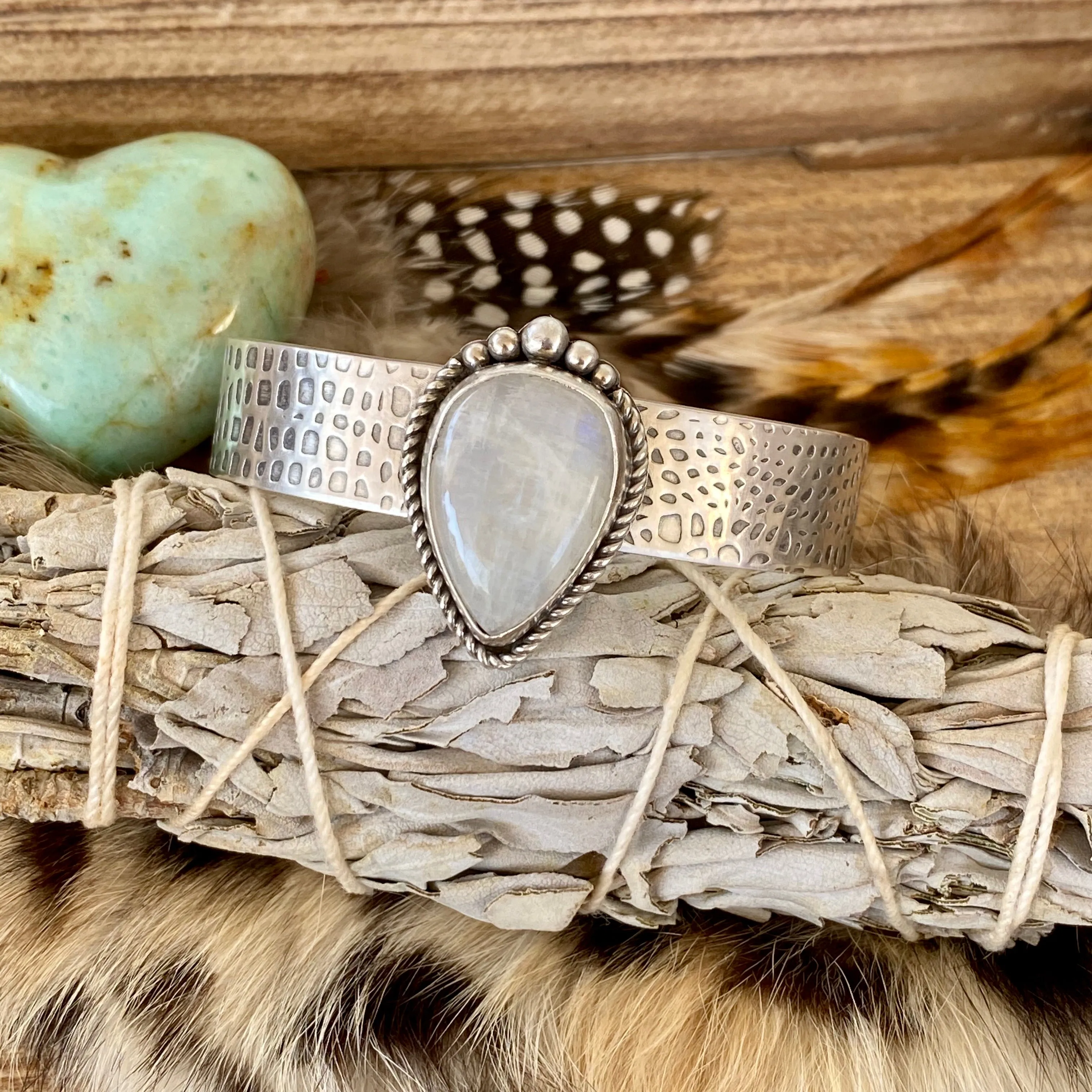 Moonstone teardrop Reptile sterling silver cuff