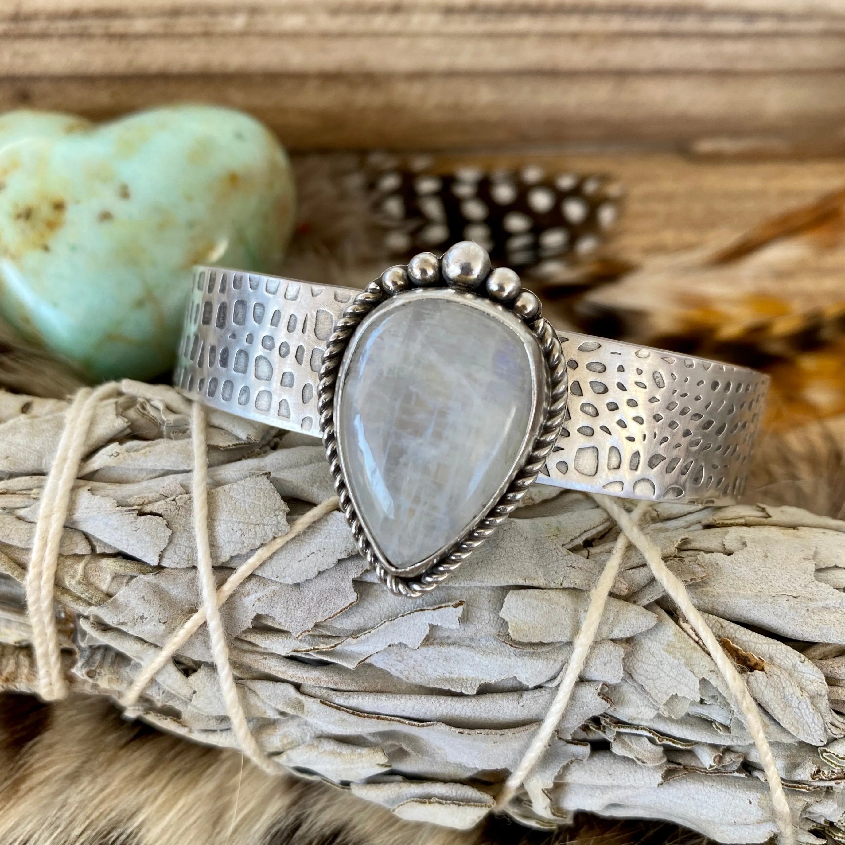 Moonstone teardrop Reptile sterling silver cuff