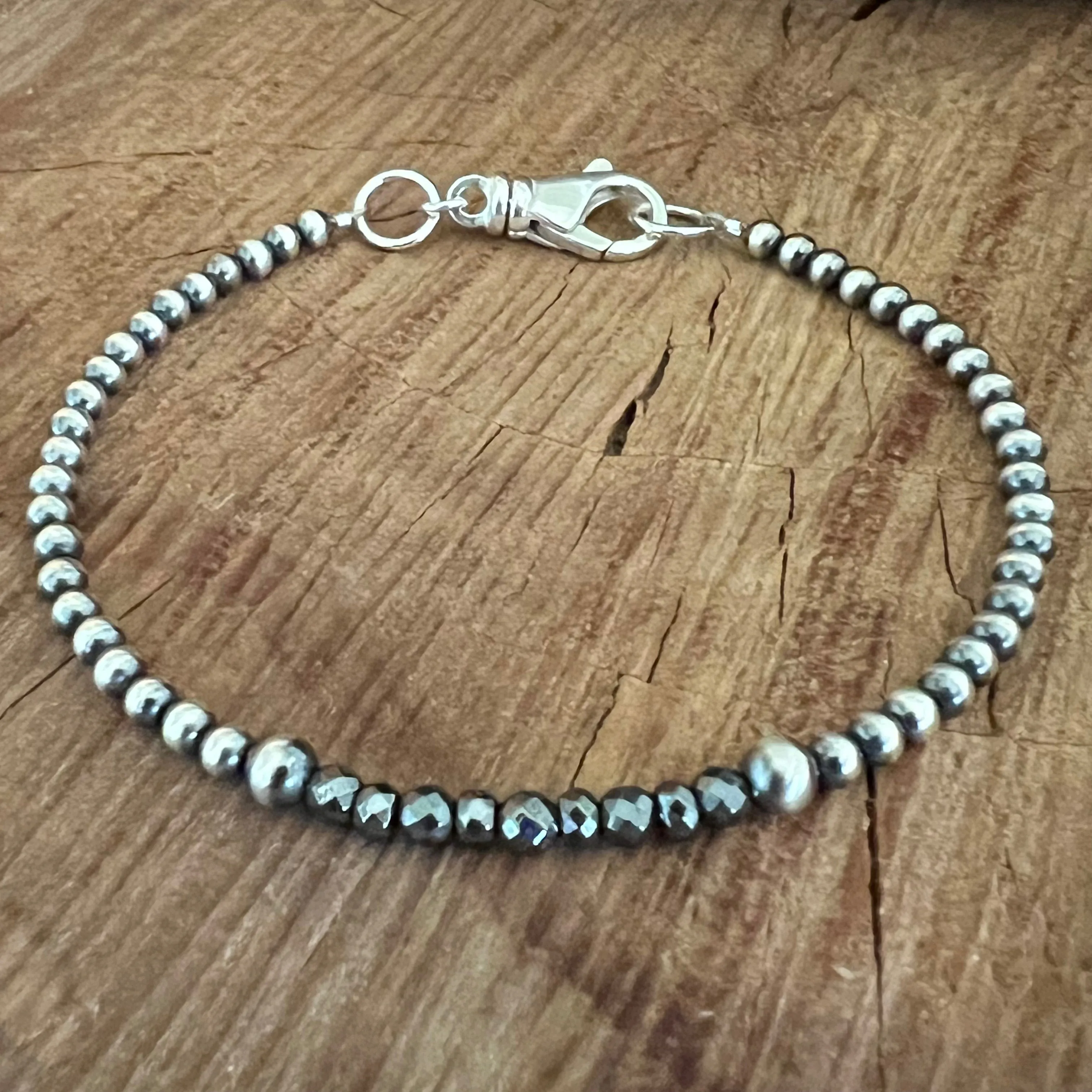 Navajo Pearl Hematite Bracelet