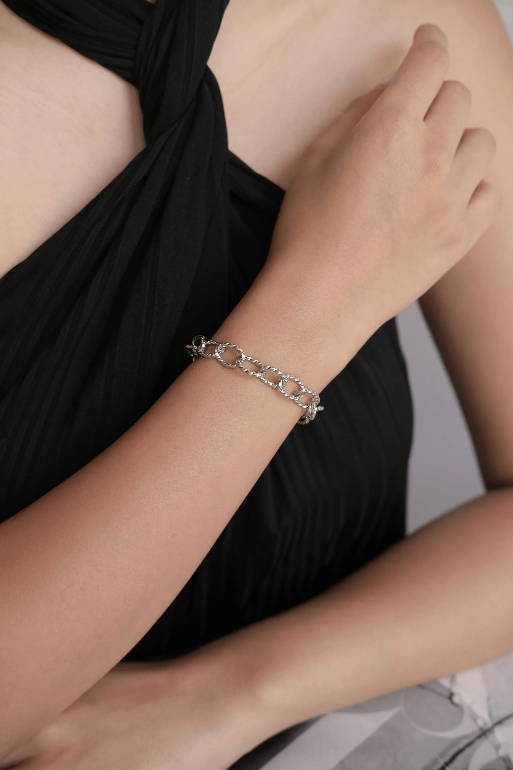 Oval Chain Bracelet
