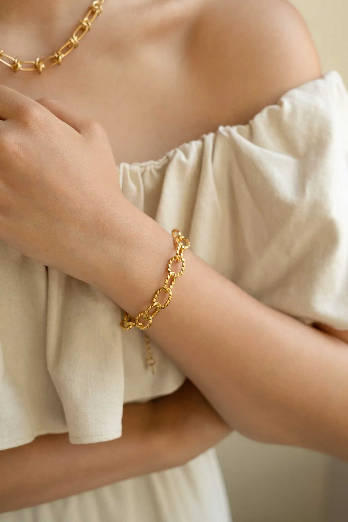 Oval Chain Bracelet
