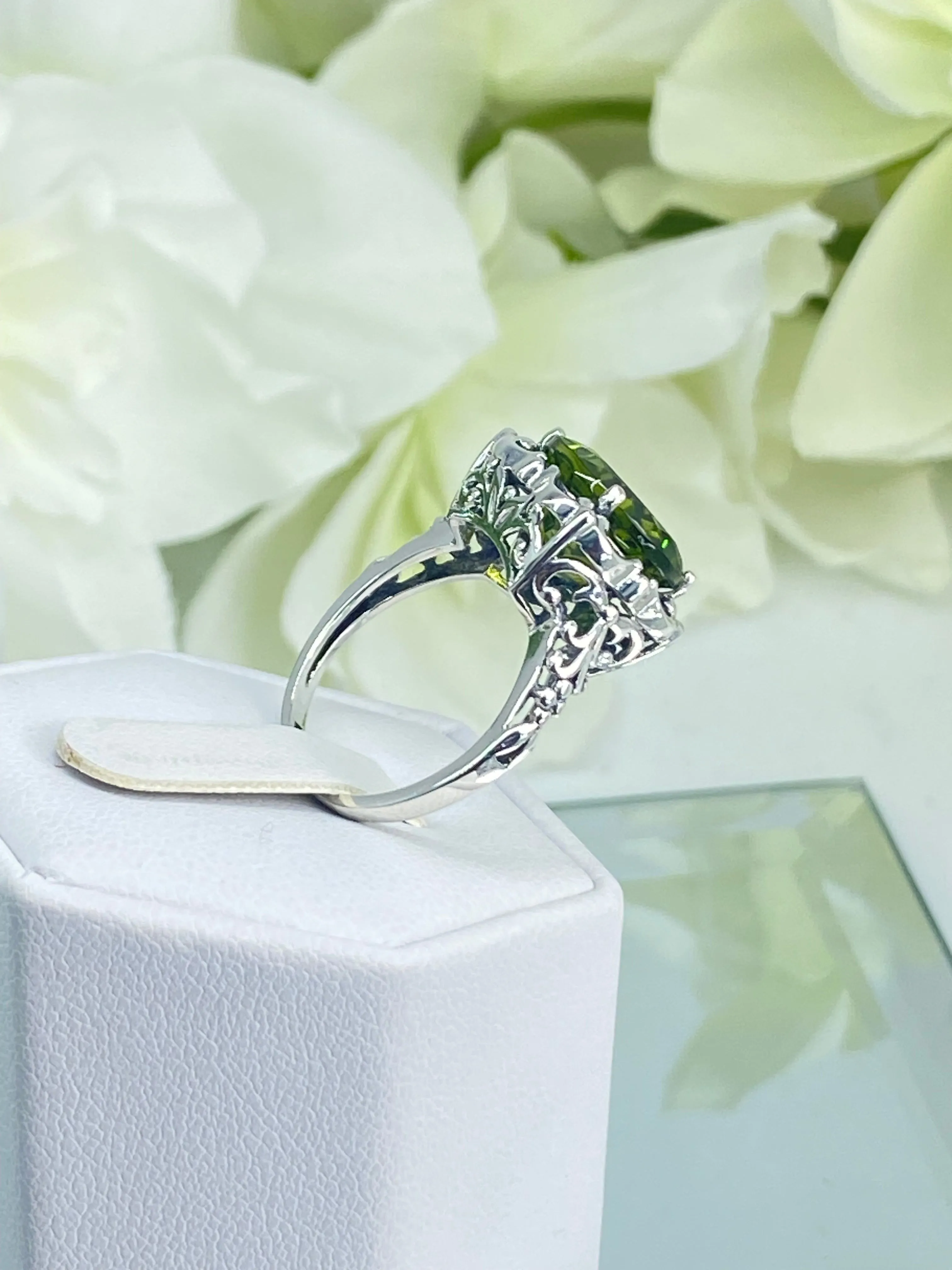 Peridot Ring, Victorian Jewelry #D103