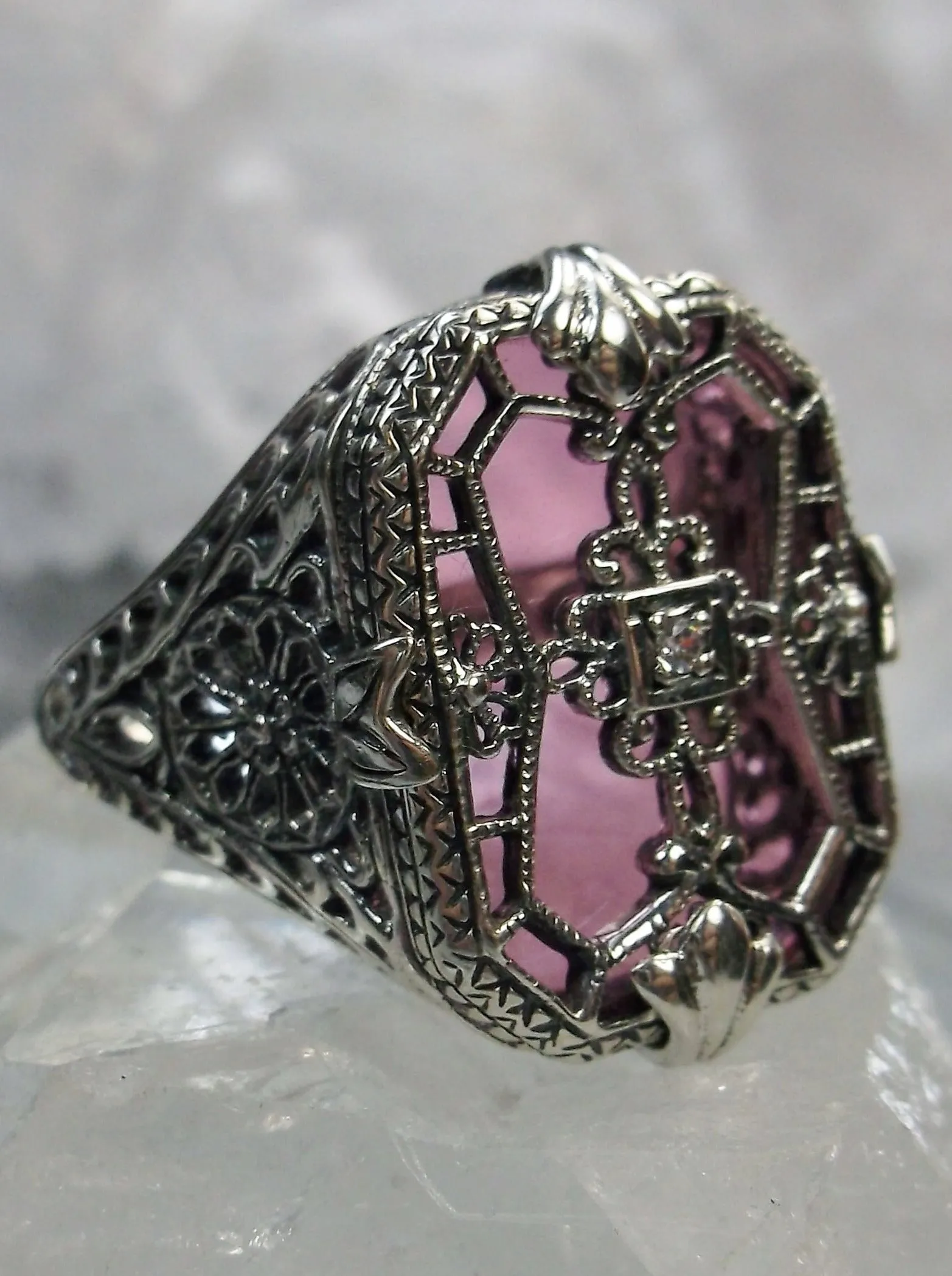 Rose Camphor Glass Ring, Rose-Pink Camphor Glass & Inset Gem, Art Deco Jewelry #D203