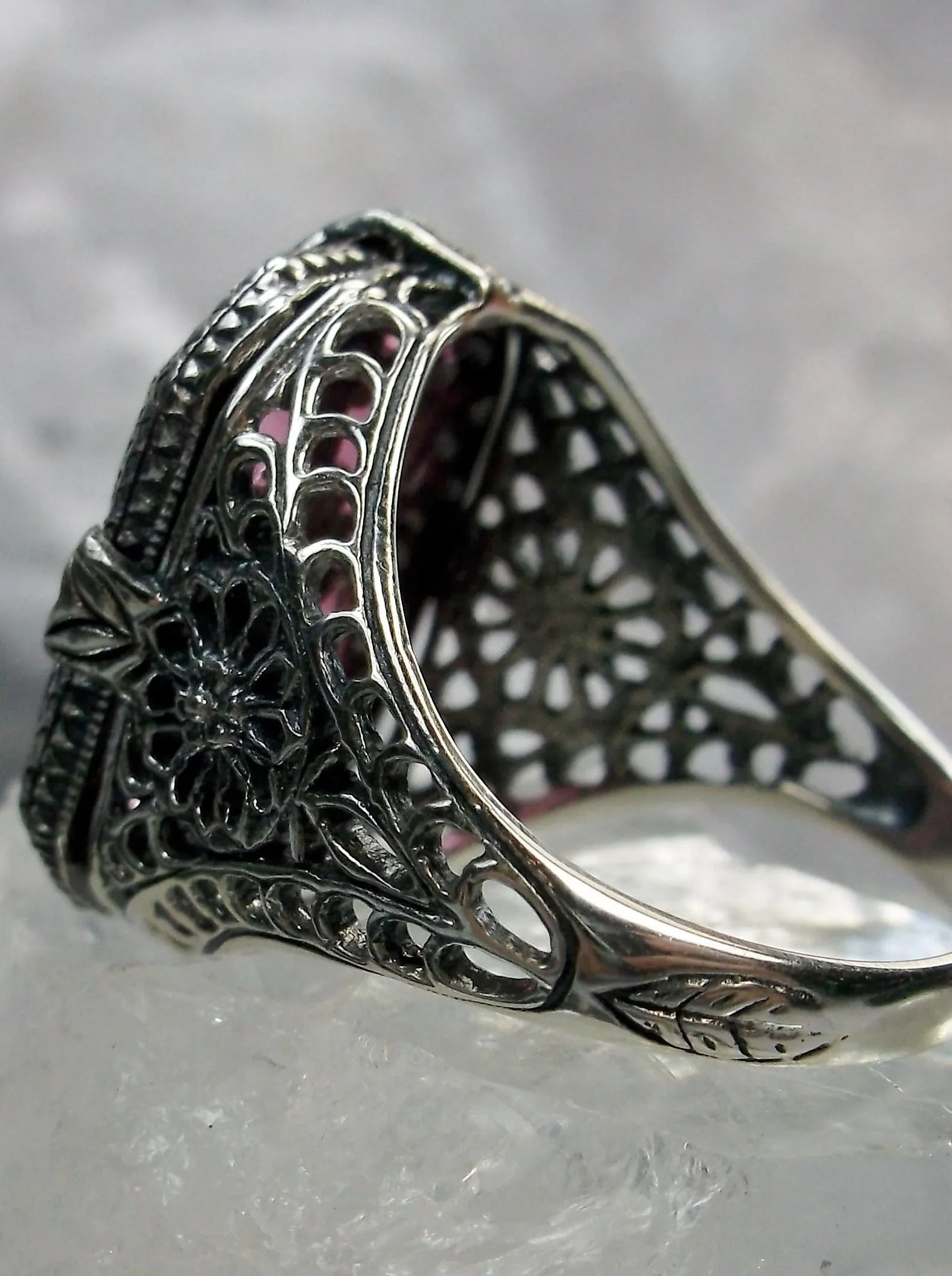 Rose Camphor Glass Ring, Rose-Pink Camphor Glass & Inset Gem, Art Deco Jewelry #D203