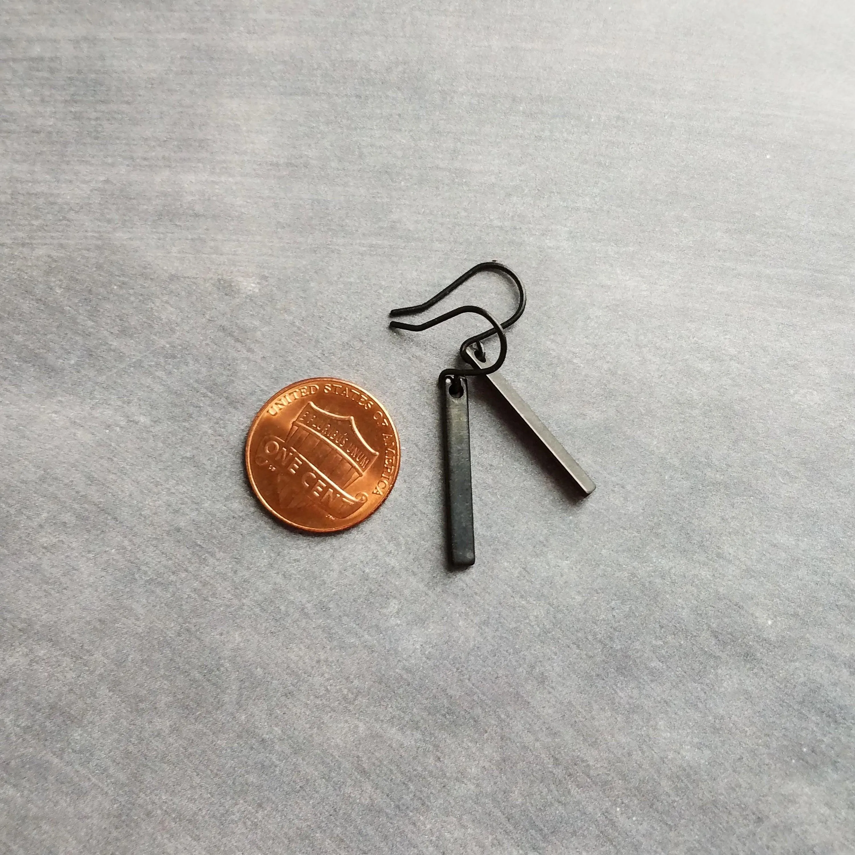 Short Black Bar Earrings, 1.3 inch small earring, minimalist, narrow black earring, thin earring, matte black earrings, flat rectangle
