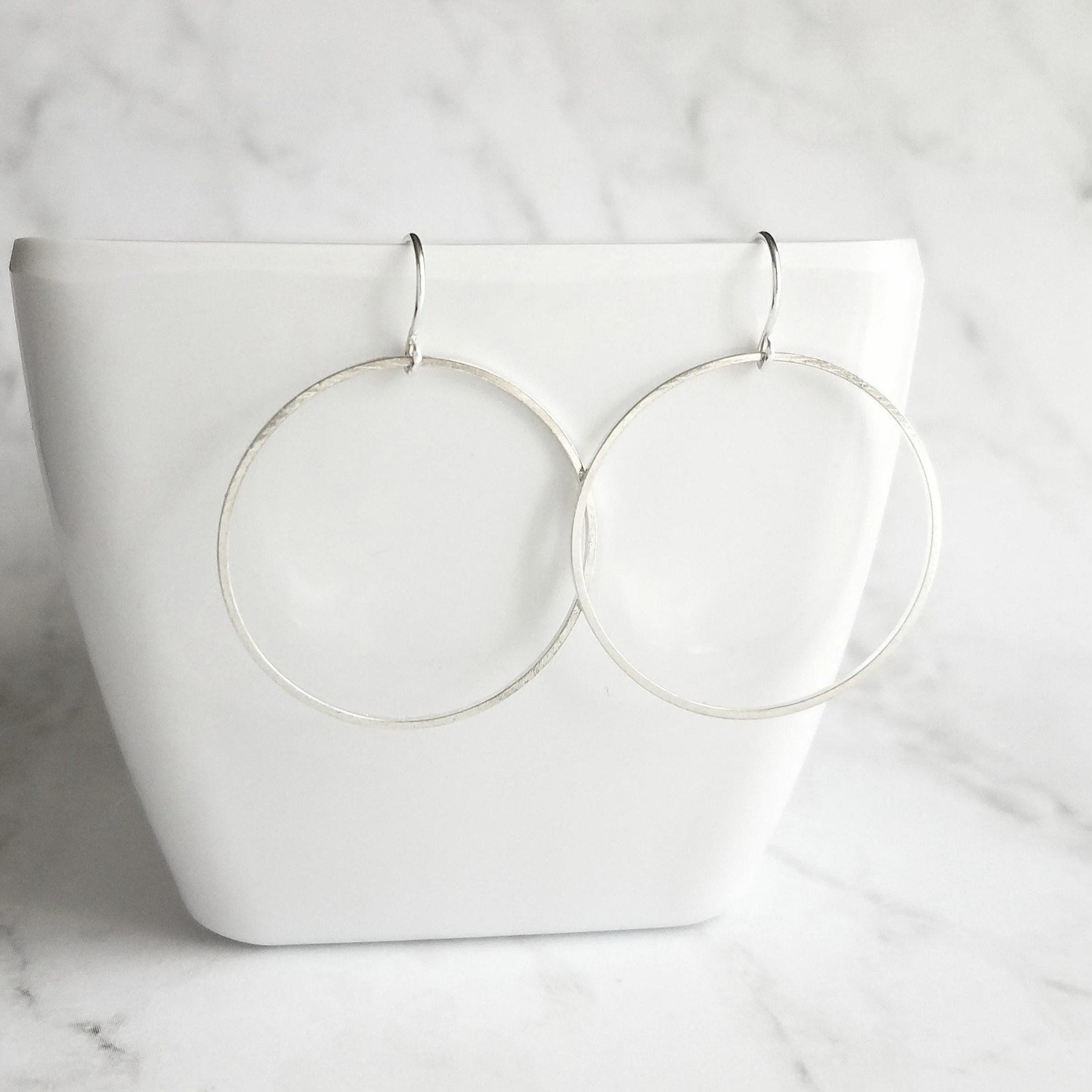 Silver Circle Earrings, simple silver hoops, thin hoop earring, open circle earring, delicate round earring, simple 1 inch circle, everyday