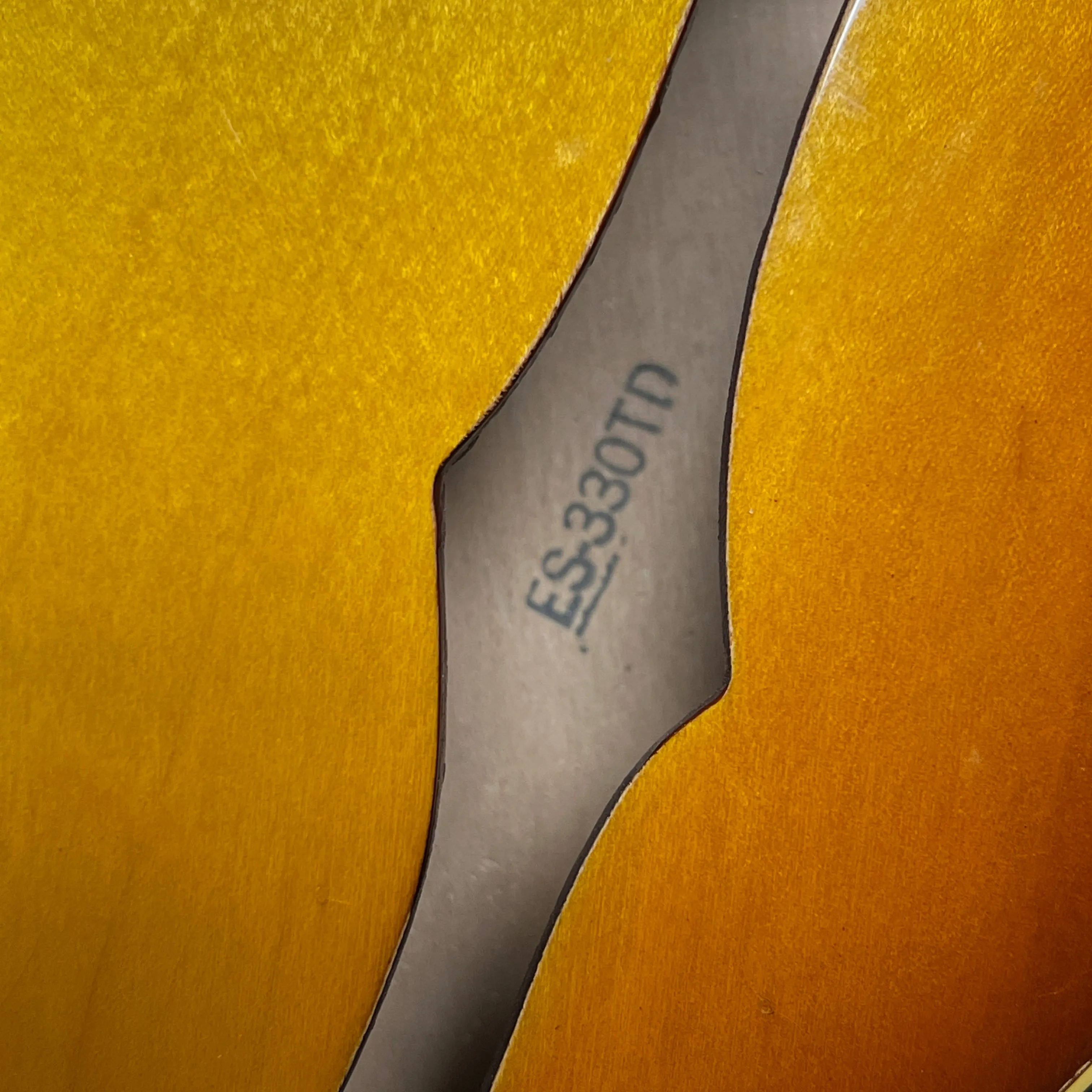 SOLD - Gibson ES-330TD 1965 Sunburst with Original Hardshell Case
