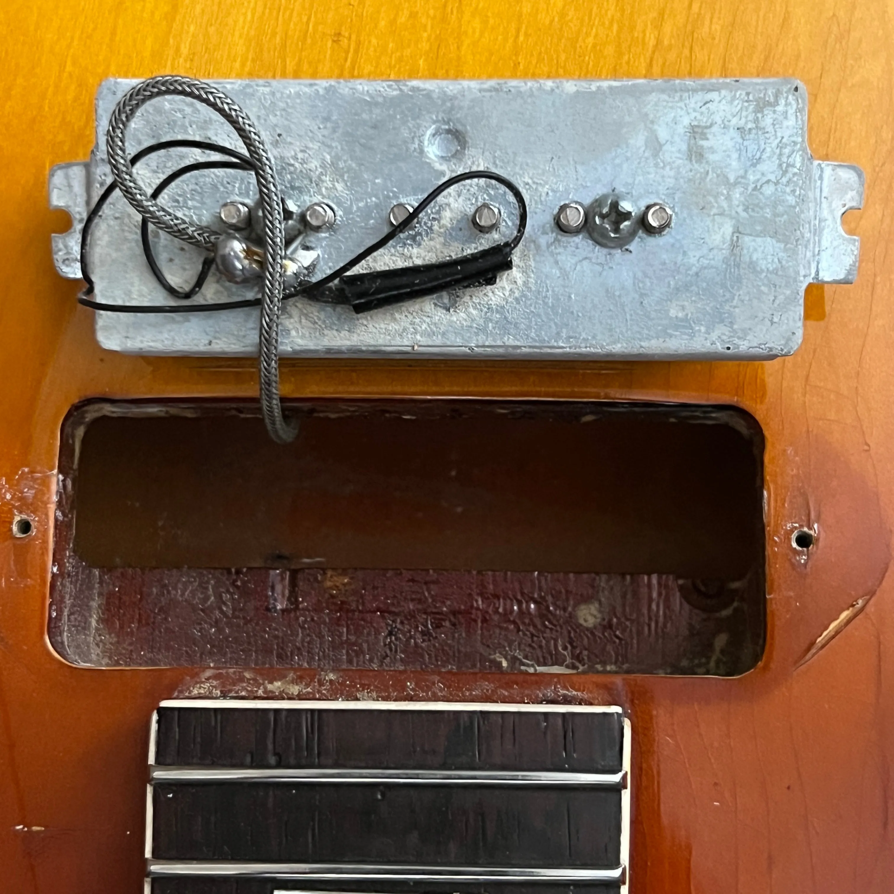 SOLD - Gibson ES-330TD 1965 Sunburst with Original Hardshell Case