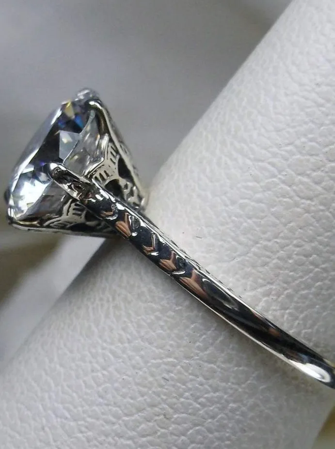 Solitaire Ring, White Cubic Zirconia (CZ) Classic Jewelry #D37