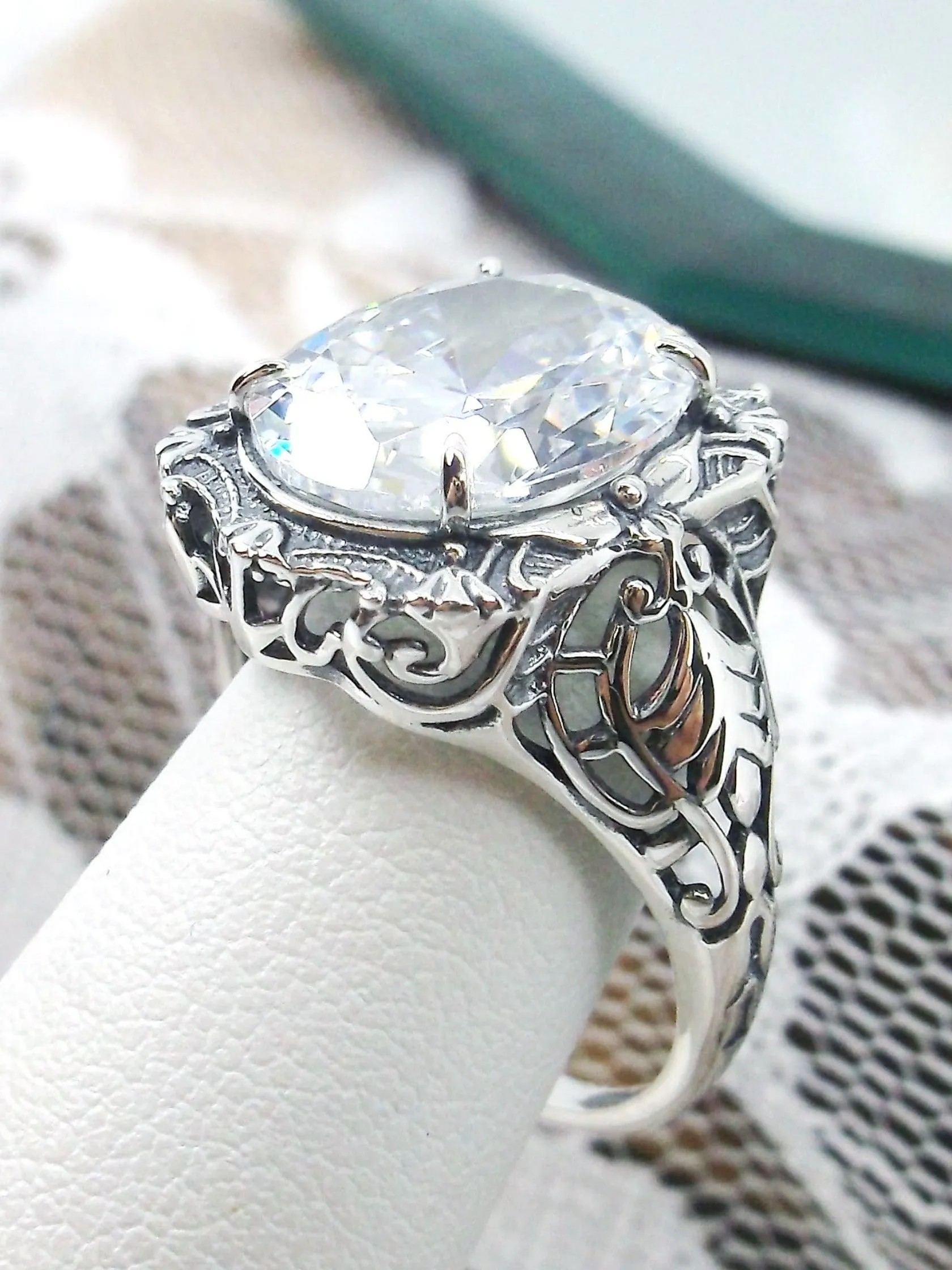 Sparkling White CZ Ring, Oval Art Nouveau Style, Vintage Sterling Silver Filigree Ring, Beauty Ring, D229