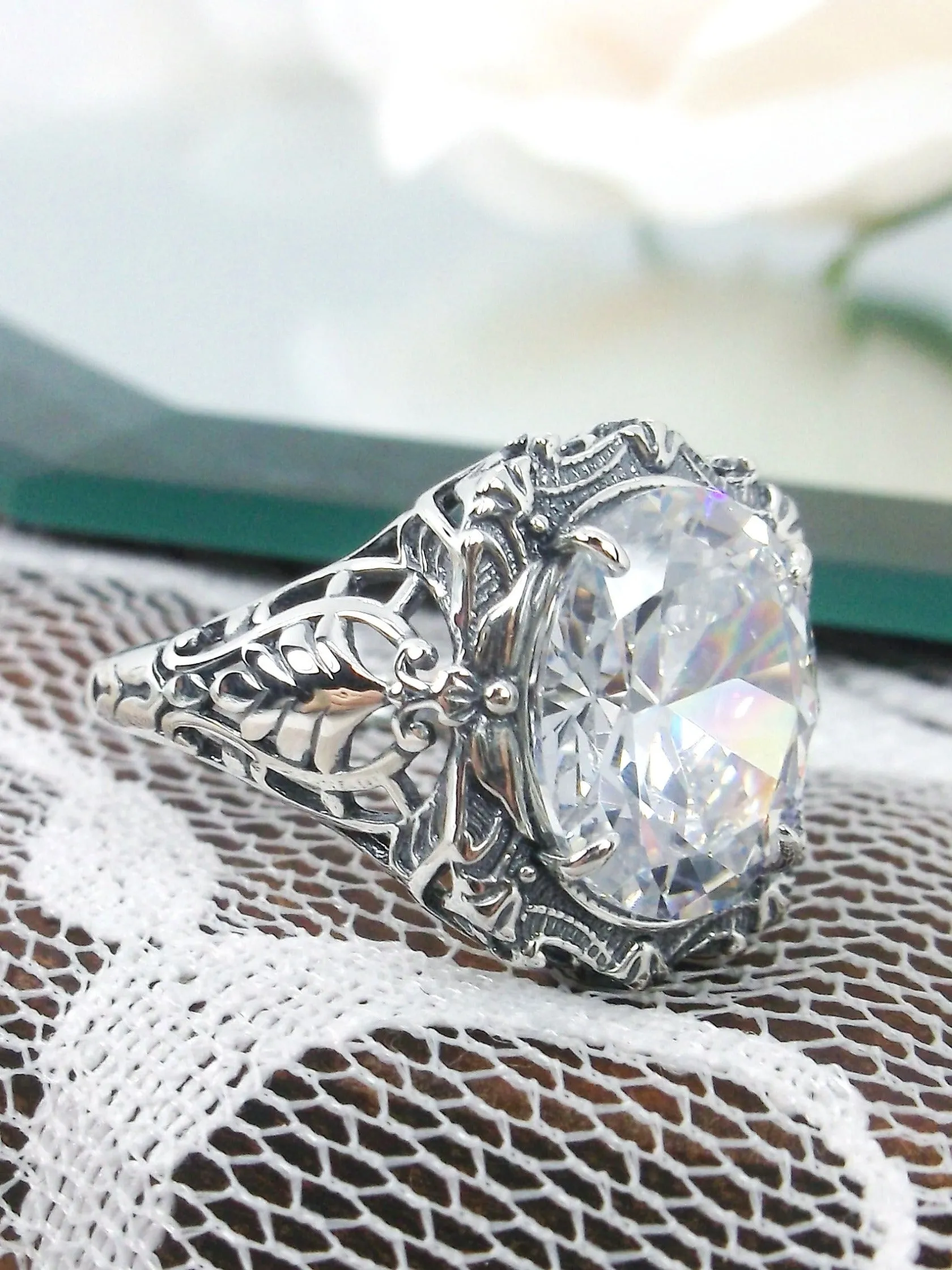 Sparkling White CZ Ring, Oval Art Nouveau Style, Vintage Sterling Silver Filigree Ring, Beauty Ring, D229