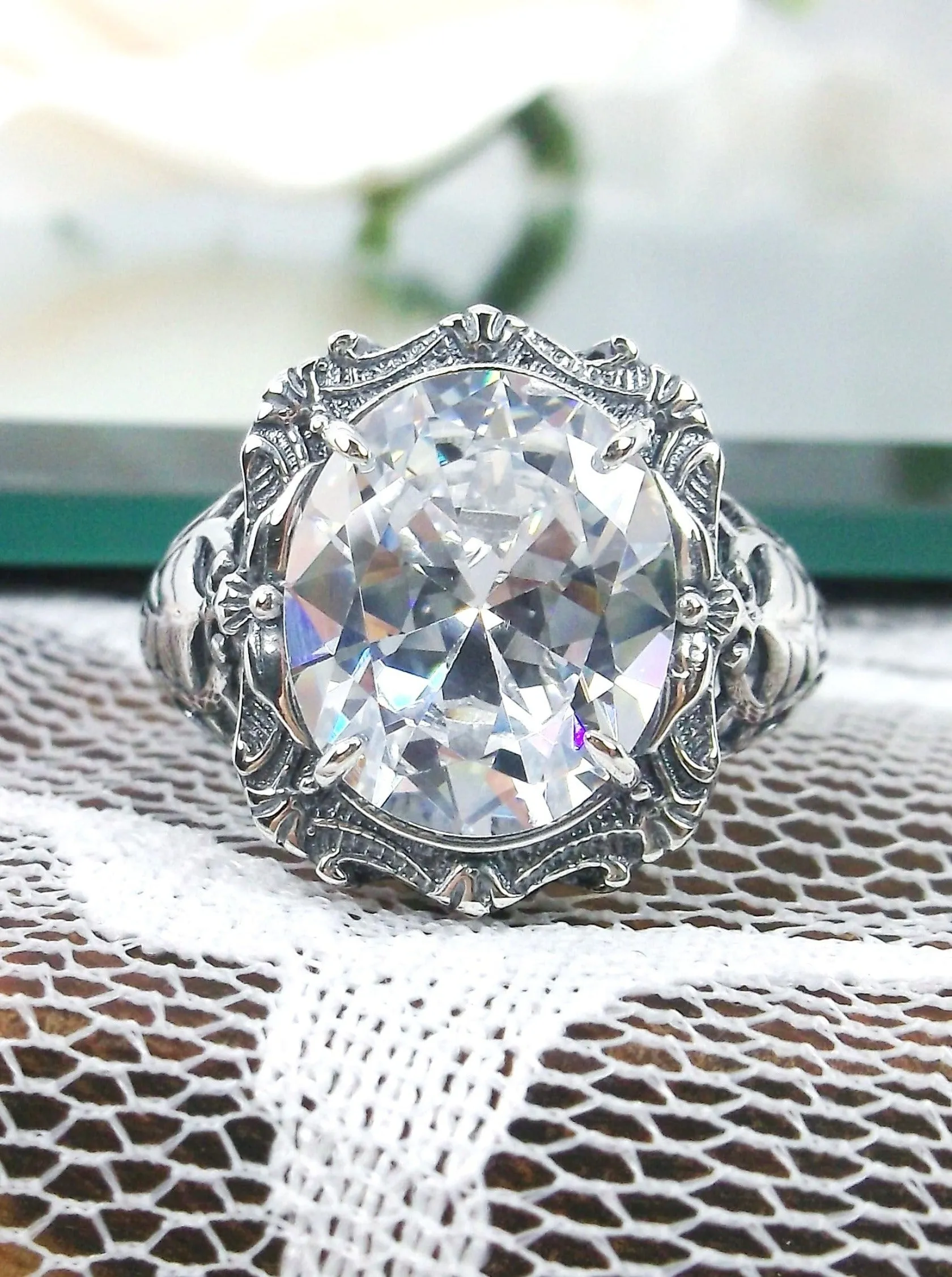 Sparkling White CZ Ring, Oval Art Nouveau Style, Vintage Sterling Silver Filigree Ring, Beauty Ring, D229